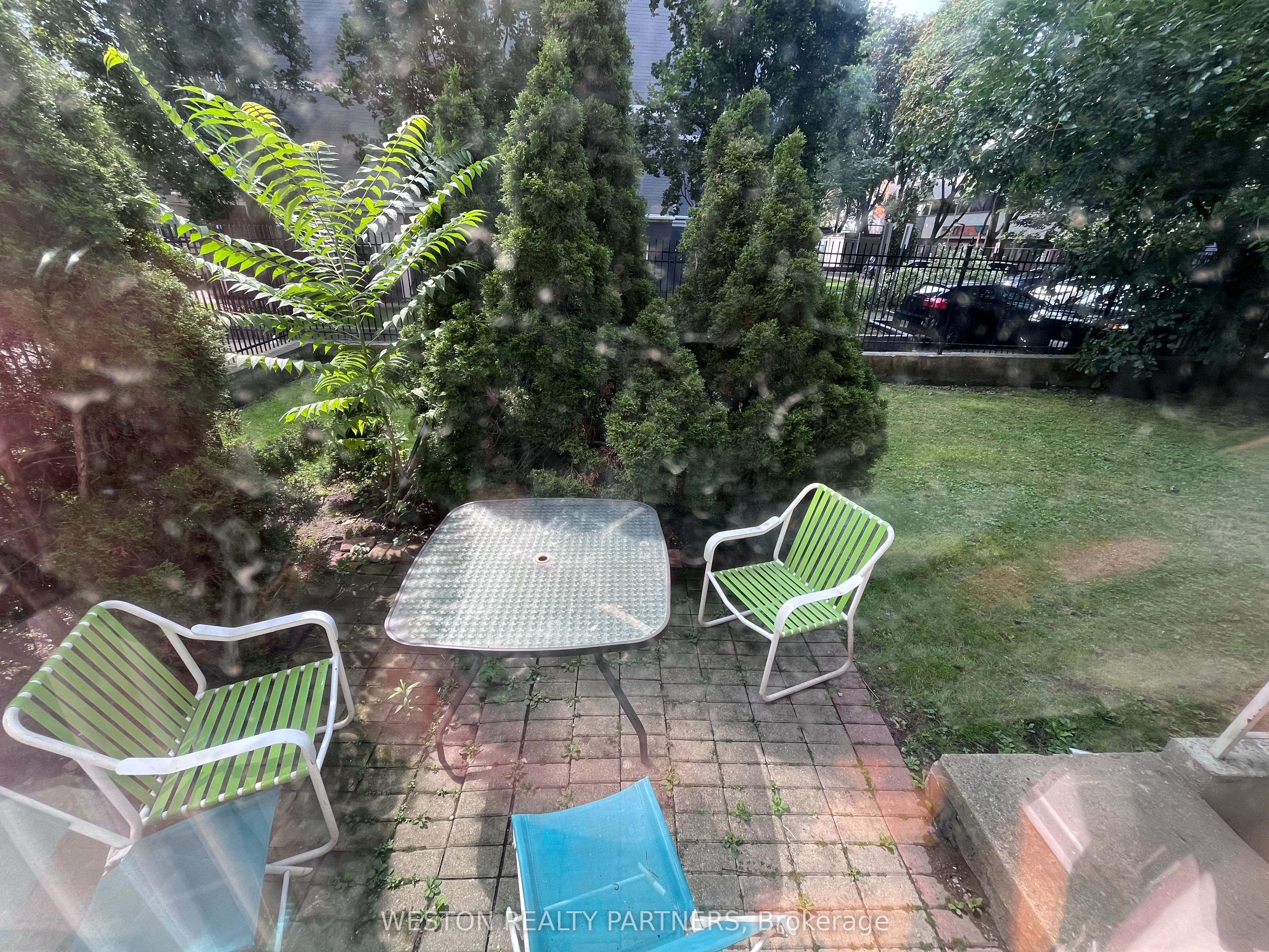 88 Wellesley Street E 102, Toronto, ON M4Y 1H4 photo 4