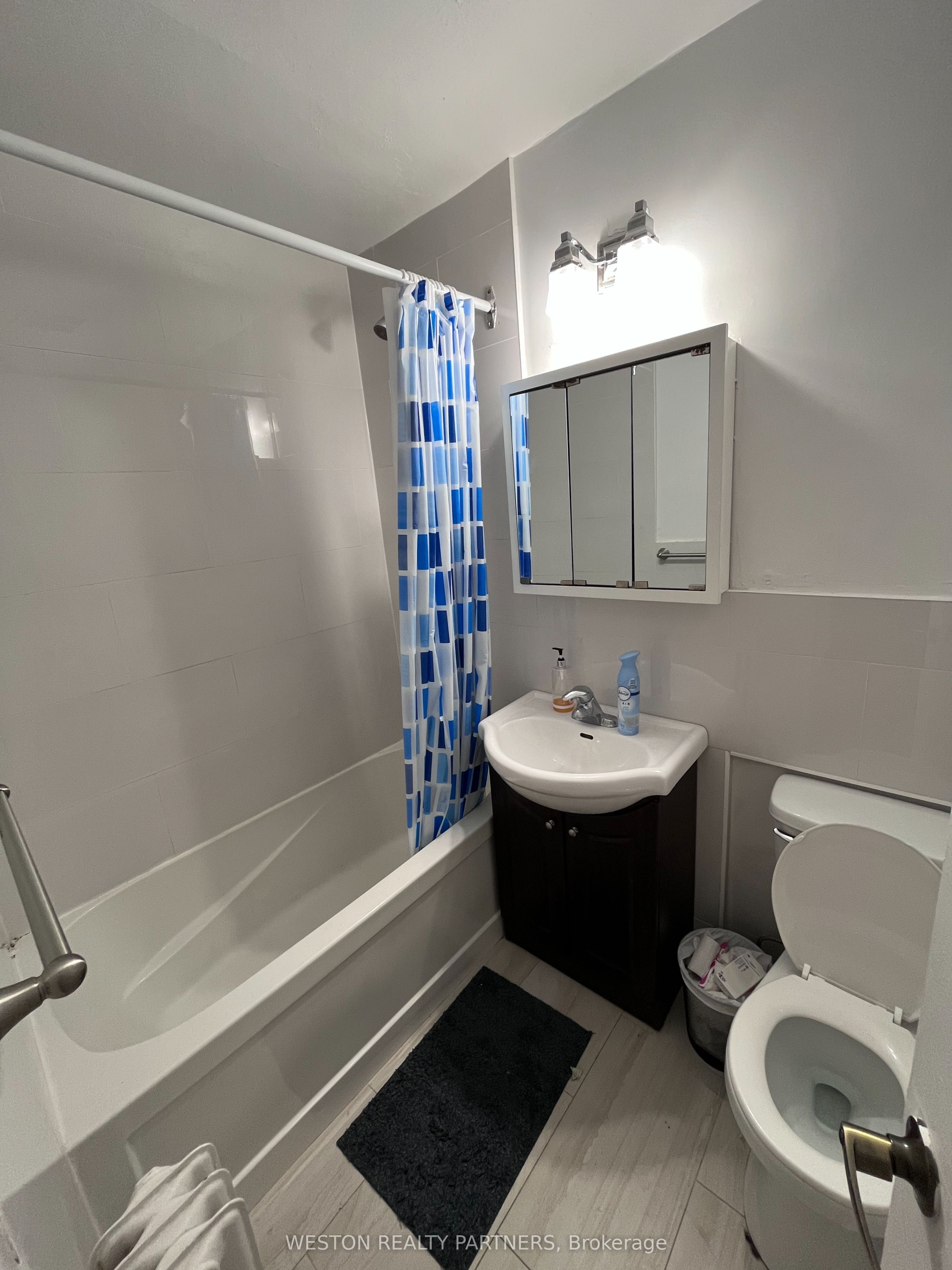88 Wellesley Street E 102, Toronto, ON M4Y 1H4 photo 5