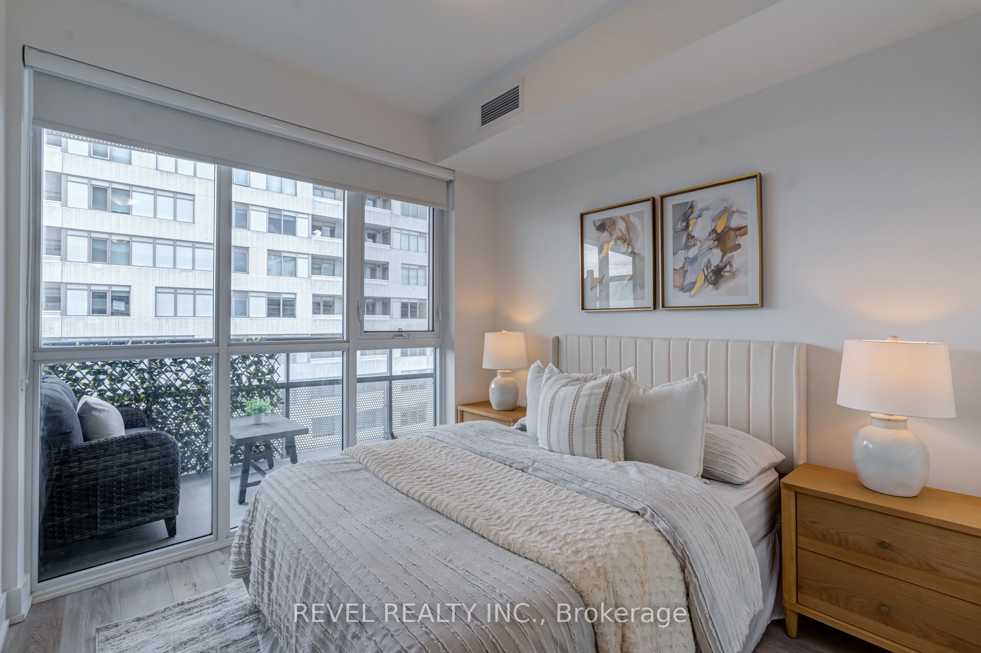 11 Lillian Street 1107, Toronto, ON M4S 2H7 photo 5