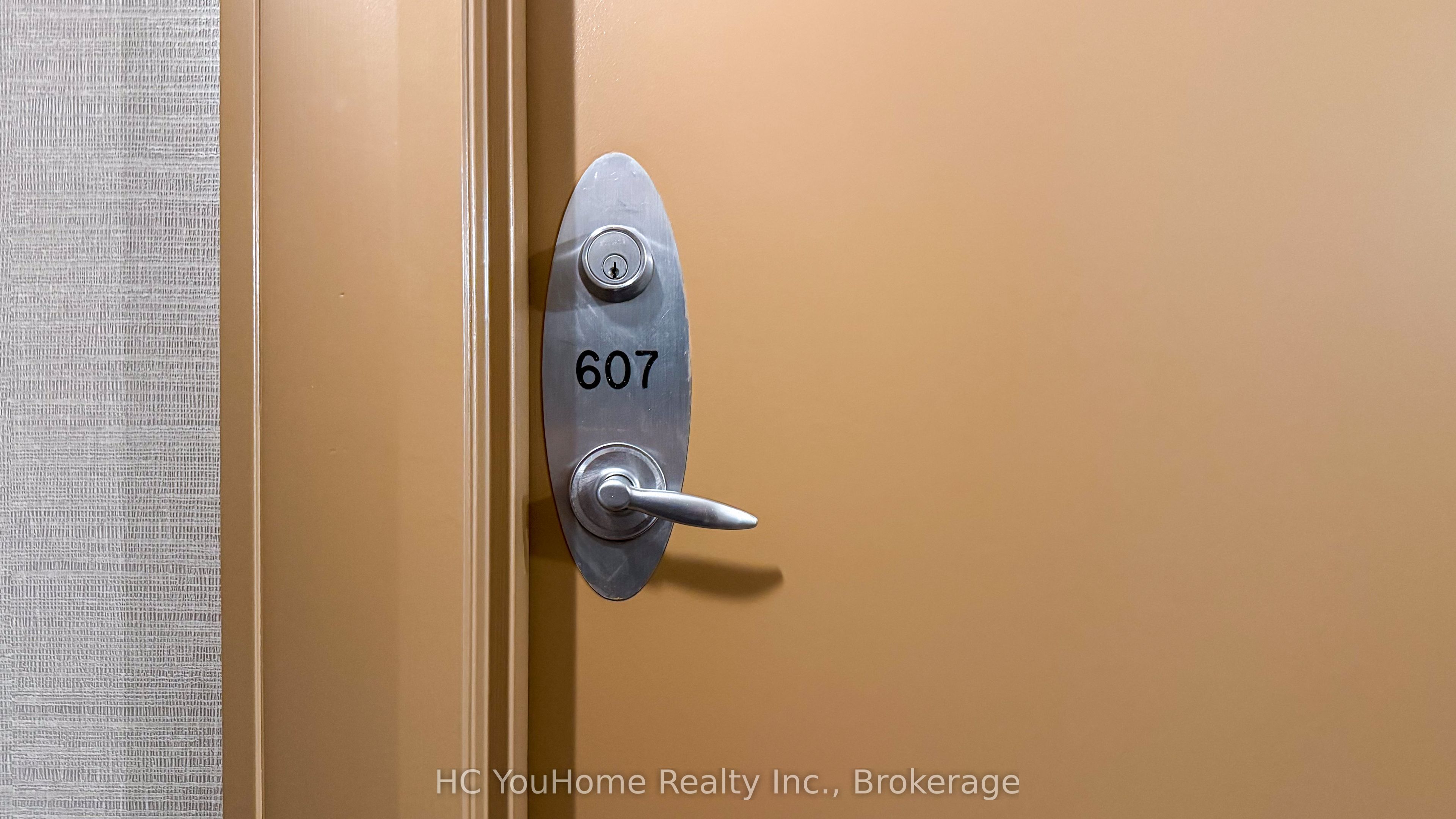 801 Bay Street 607, Toronto, ON M5S 1Y9 photo 4