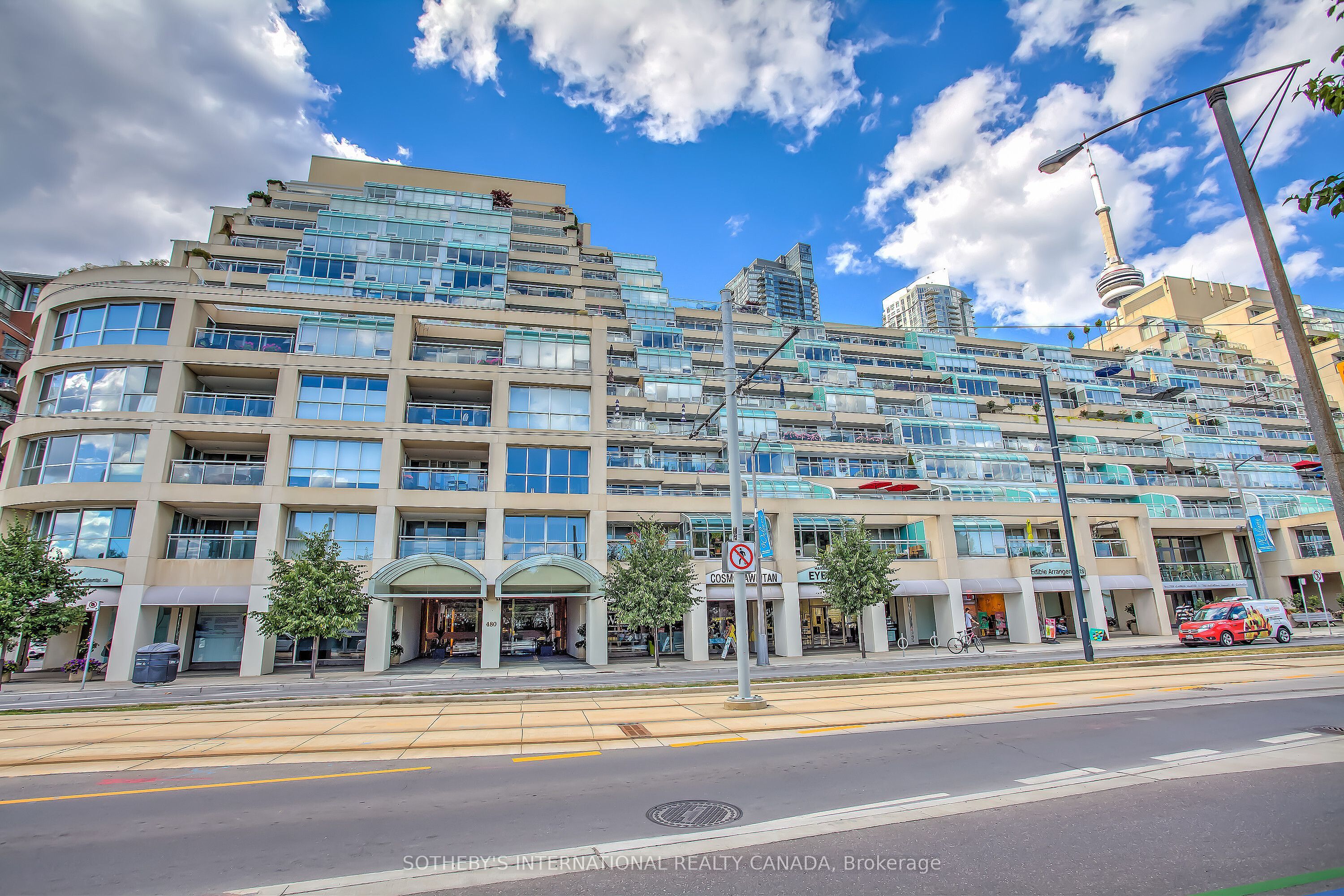 480 Queens Quay W 205, Toronto, ON M5V 2Y5