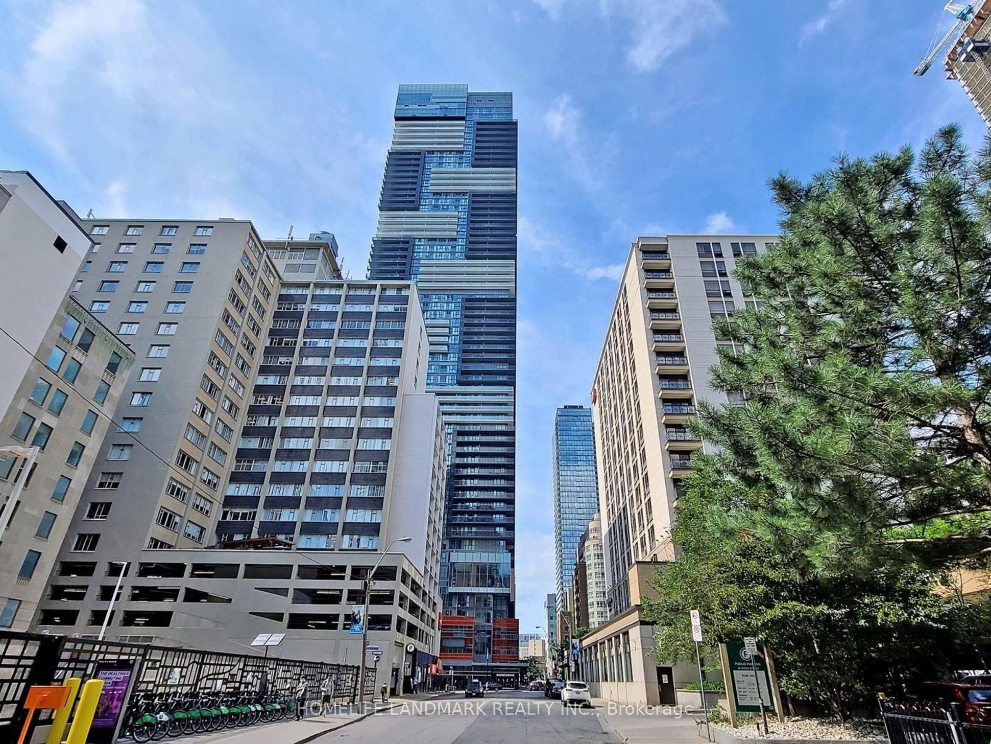 7 Grenville Street 3806, Toronto, ON M4Y 0E9