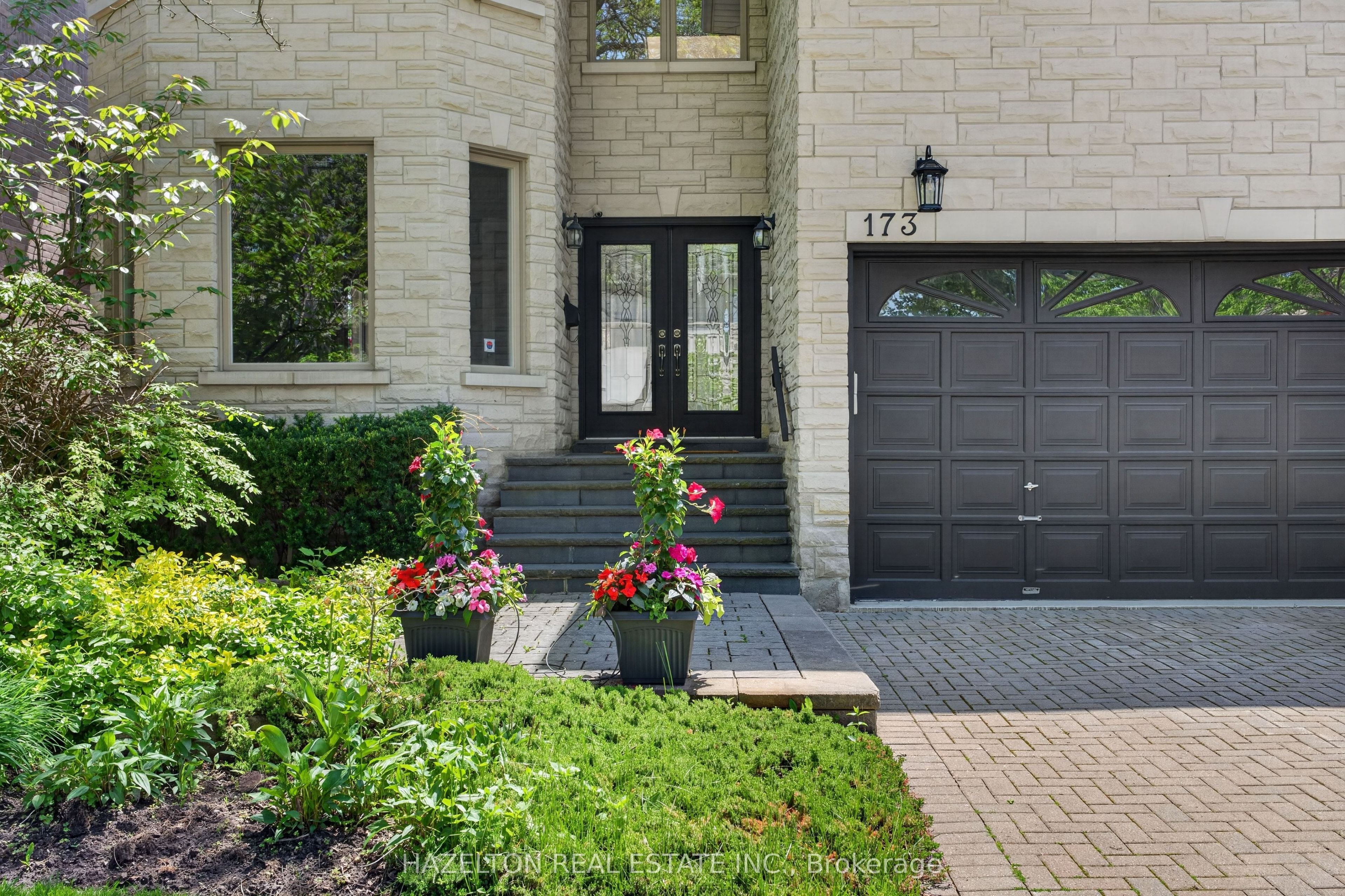 173 Holmes Avenue, Toronto, ON M2N 4M7 photo 2