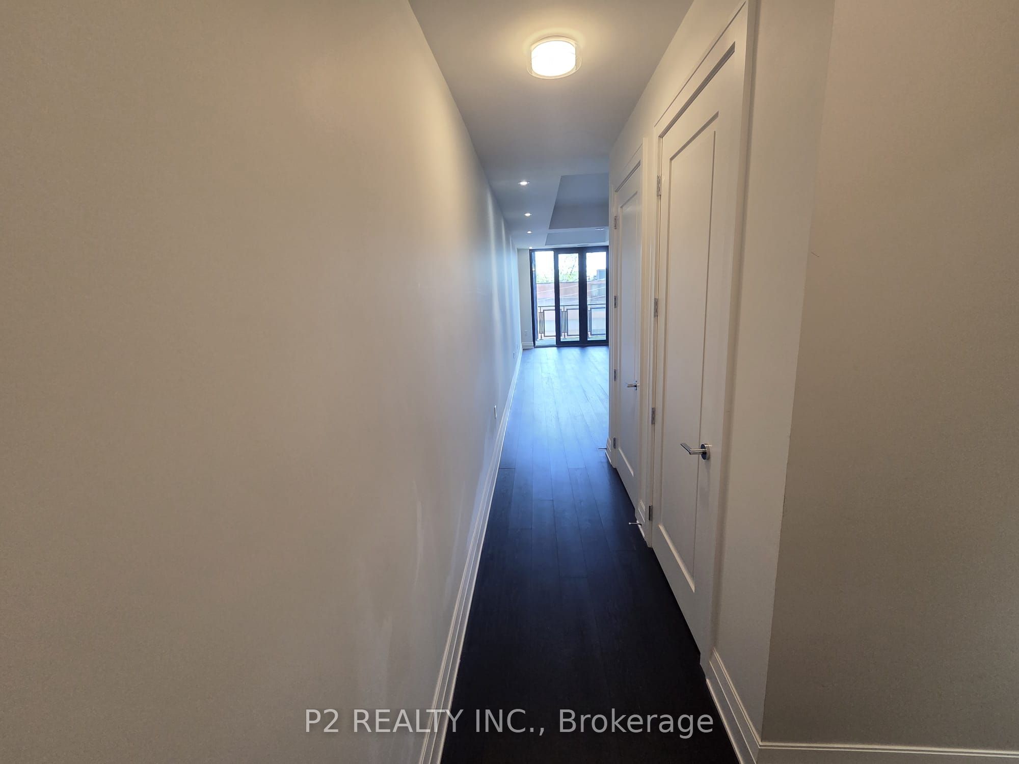 2 Forest Hill Road 406, Toronto, ON M4V 2L3 photo 4
