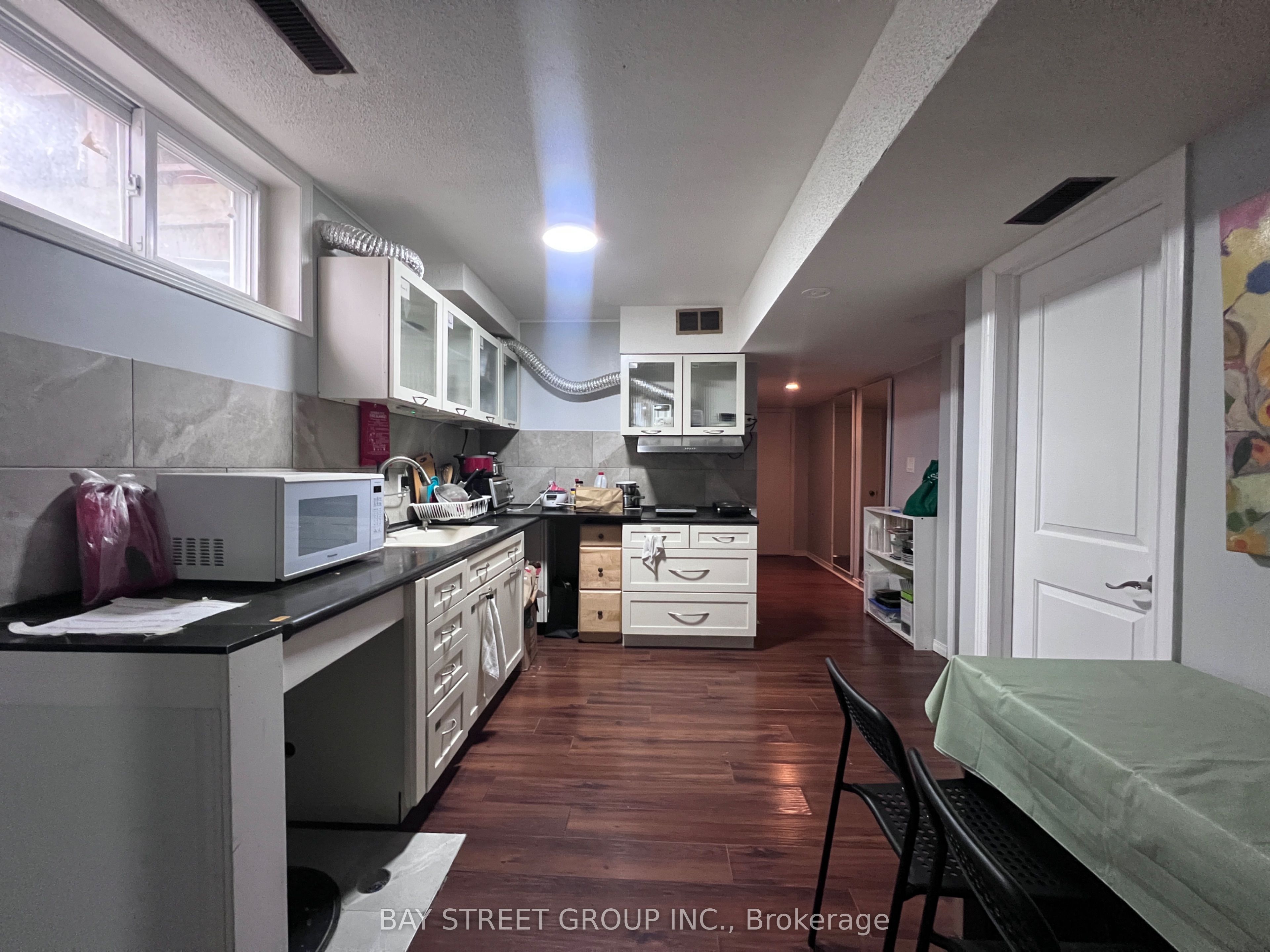 159 Pleasant View Drive BSMT, Toronto, ON M2J 3R3 photo 2