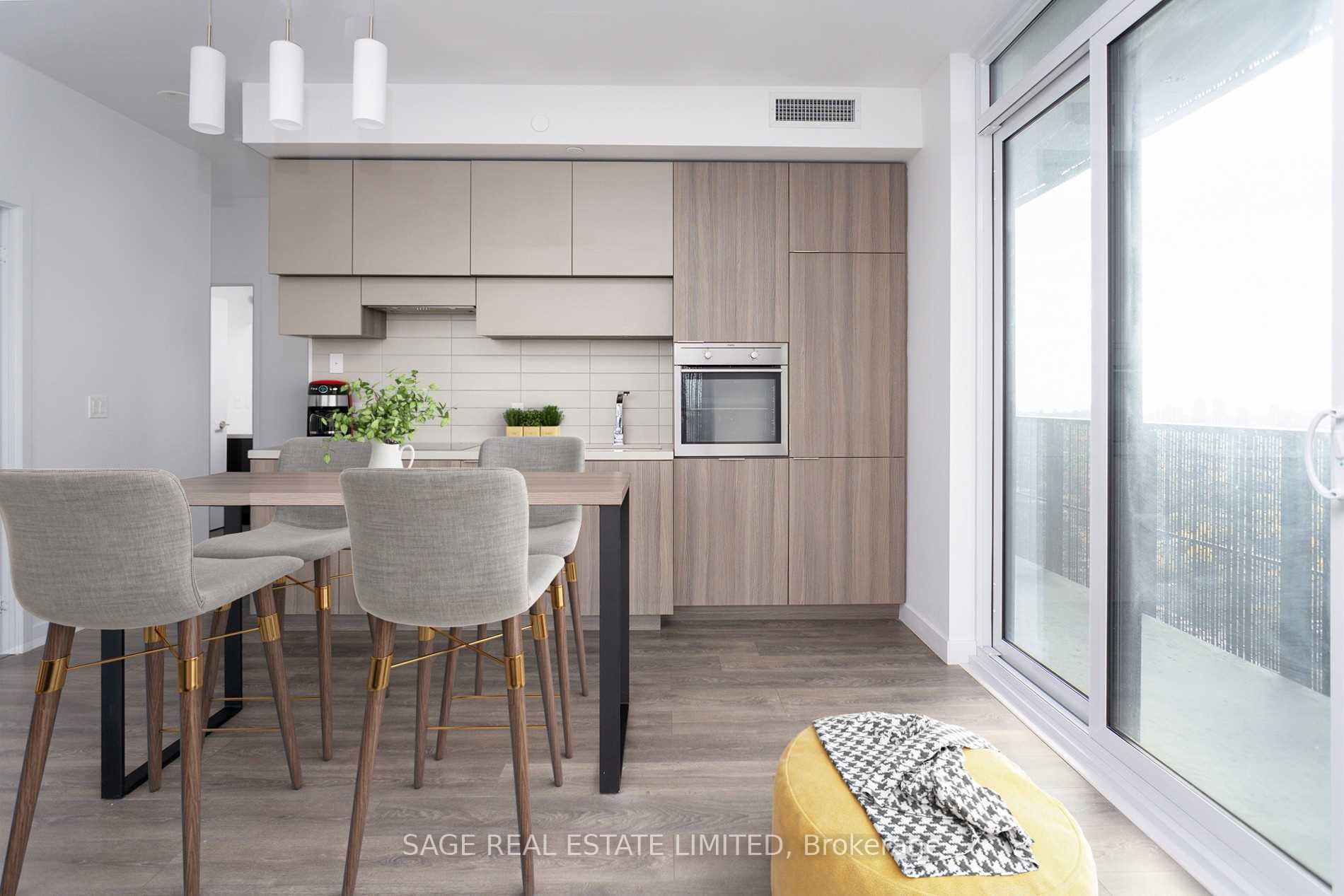 8 Eglinton Avenue E 2805, Toronto, ON M4P 0C1 photo 2