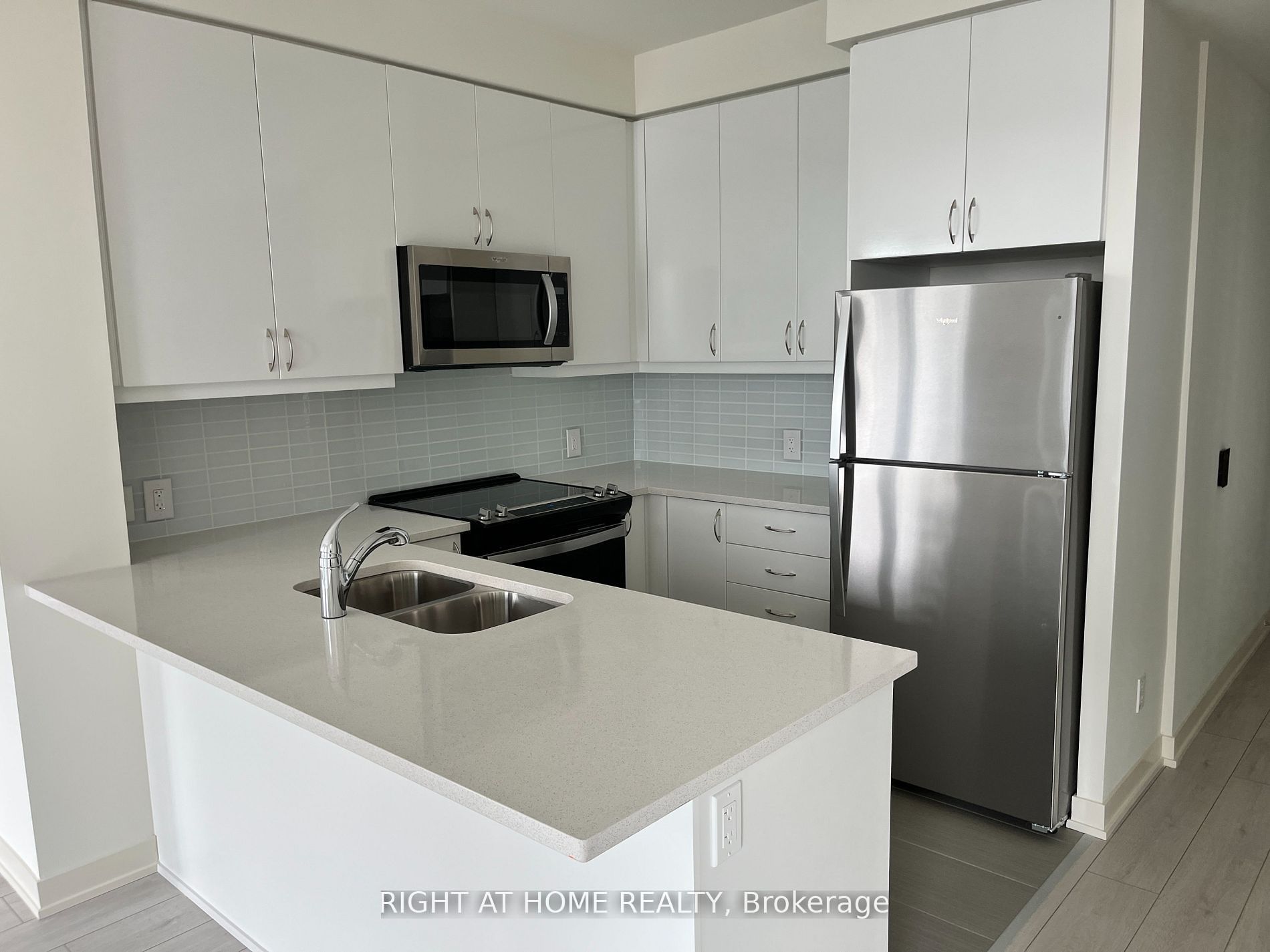 4955 yonge Street 2906, Toronto, ON M3N 0L8 photo 5