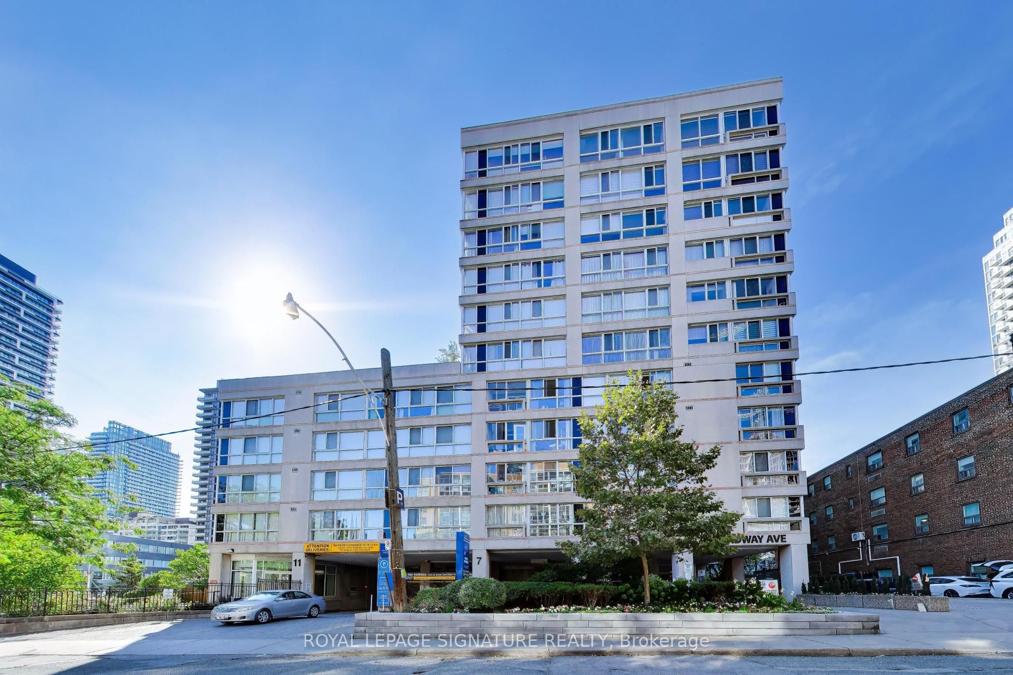 11 Broadway Avenue TH5, Toronto, ON M4P 1T7 photo 3