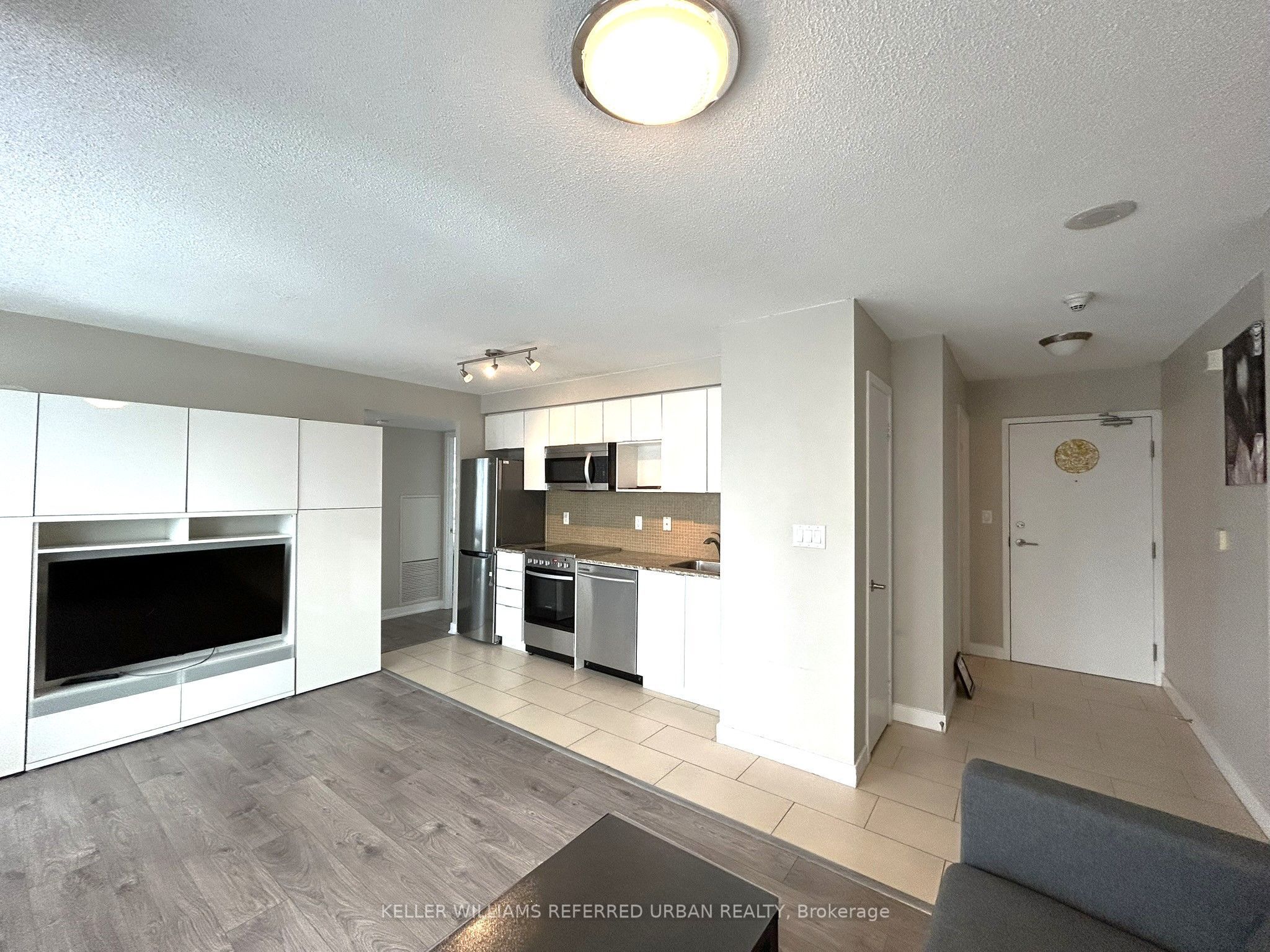 15 Fort York Boulevard 2906, Toronto, ON L1G 3J5 photo 3