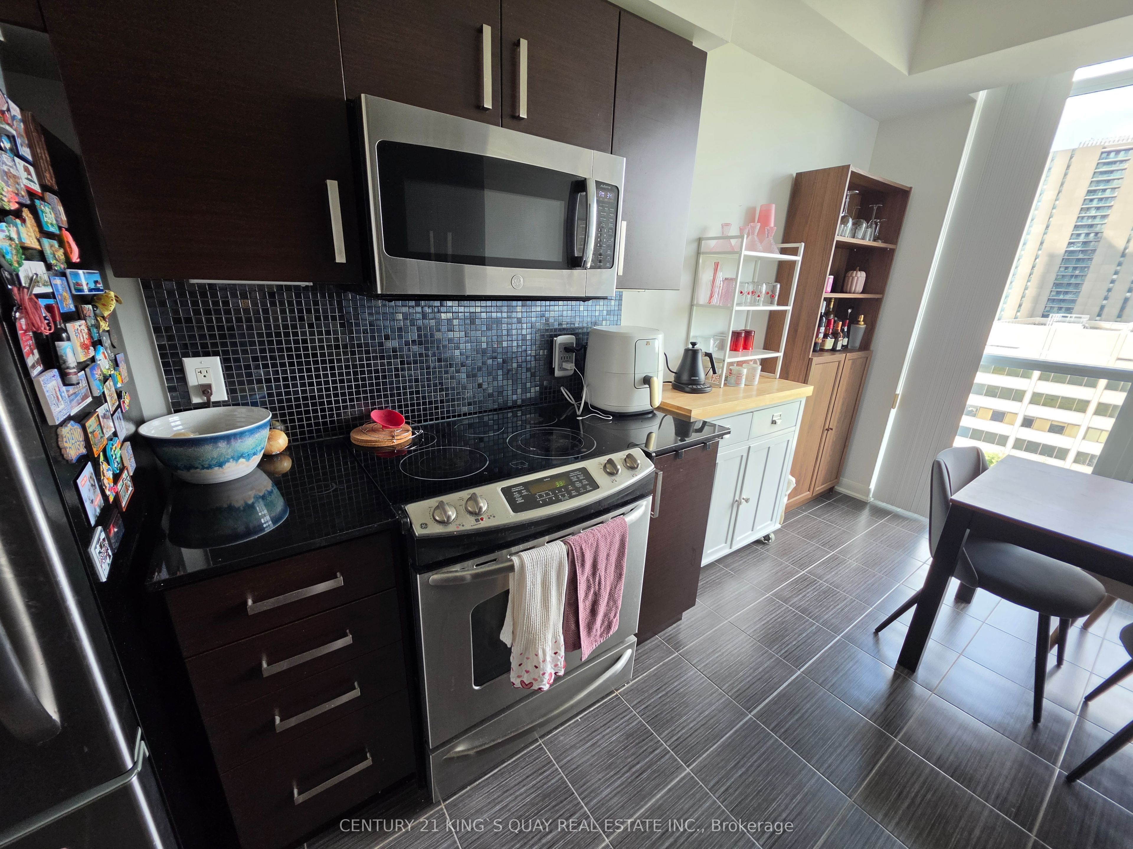 17 Anndale Drive 1207, Toronto, ON M2N 2W7 photo 5