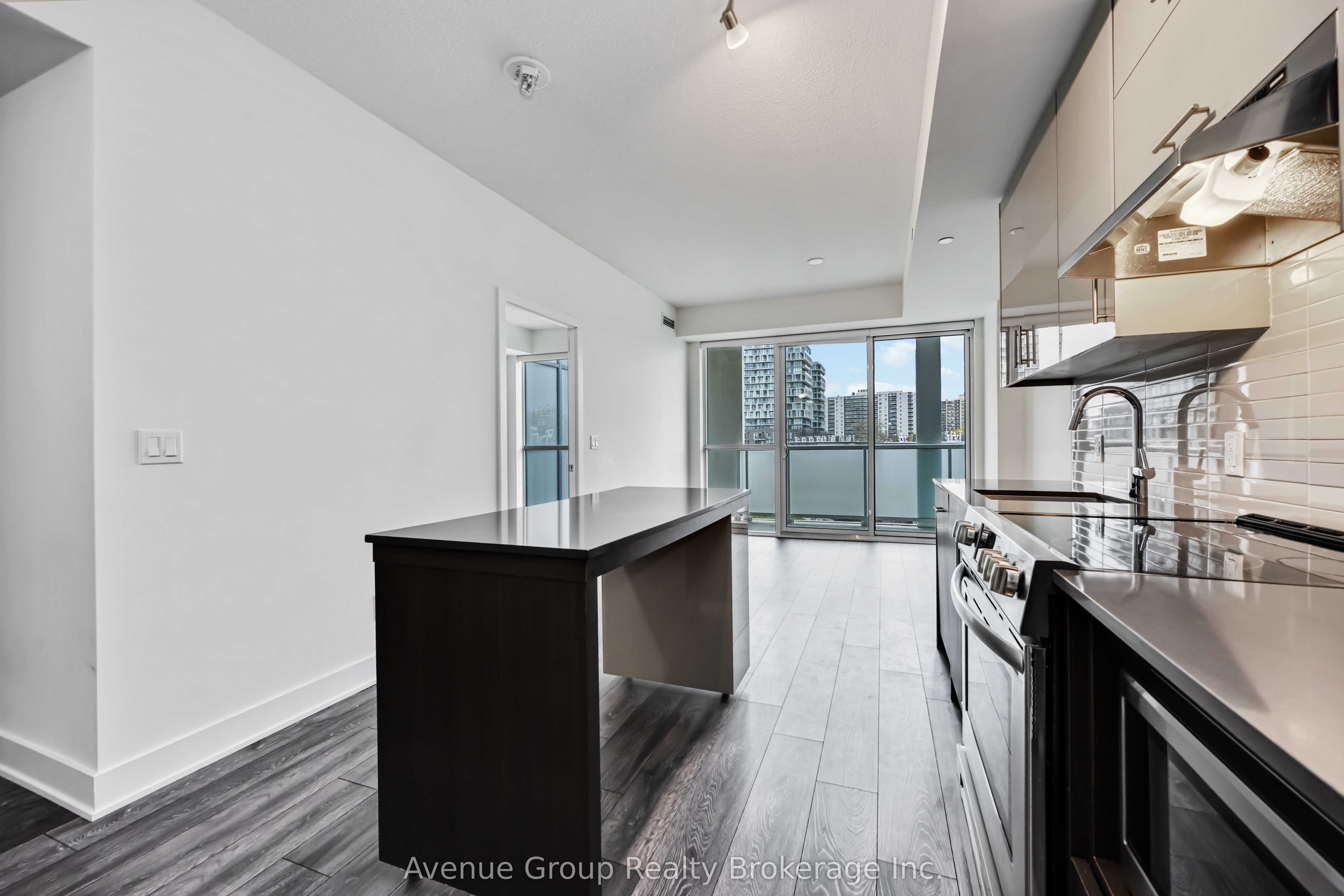 188 Fairview Mall Drive 308, Toronto, ON M2J 0H7 photo 4