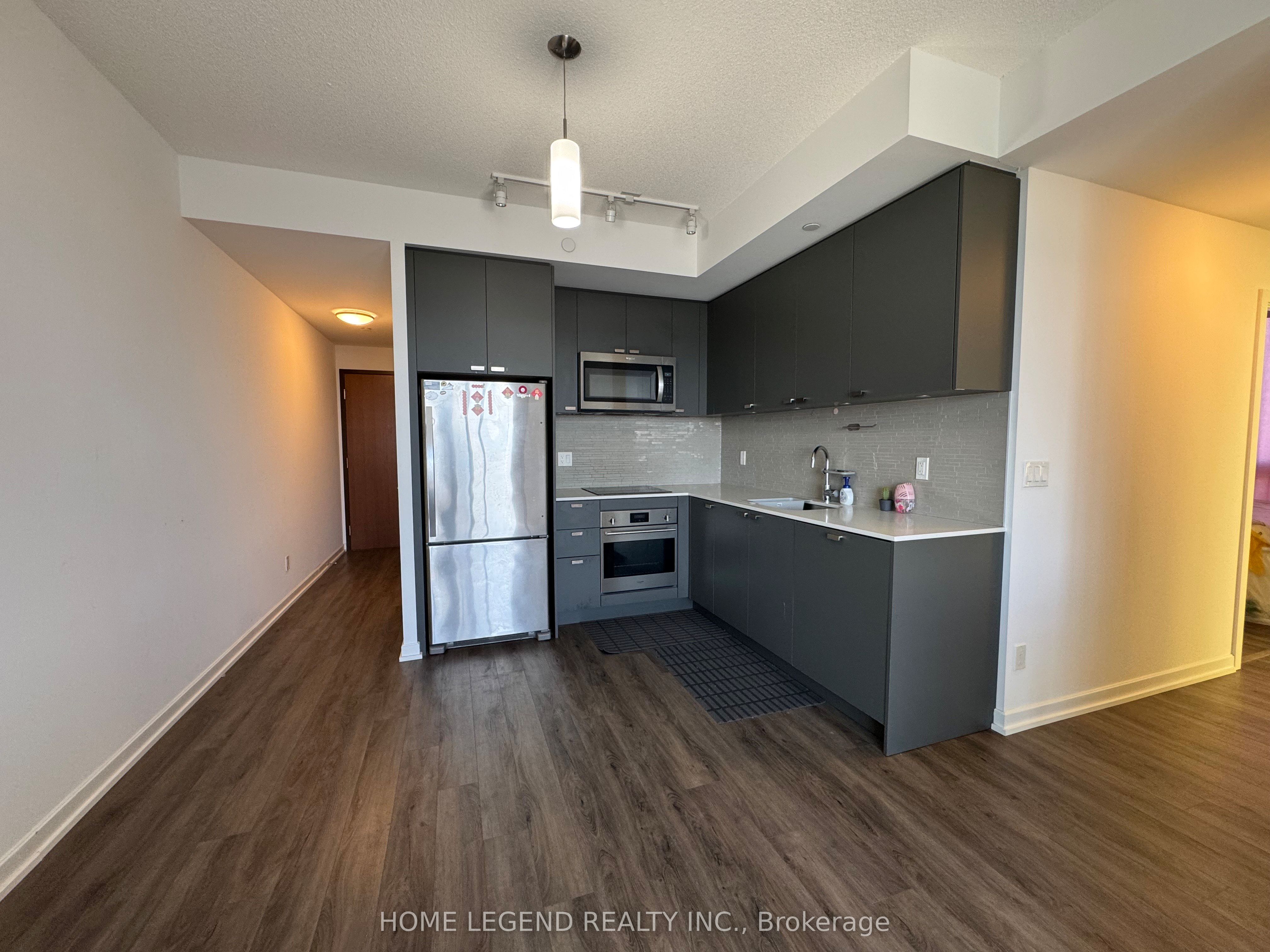56 Forest Manor Road 2910, Toronto, ON M2J 1M6 photo 2