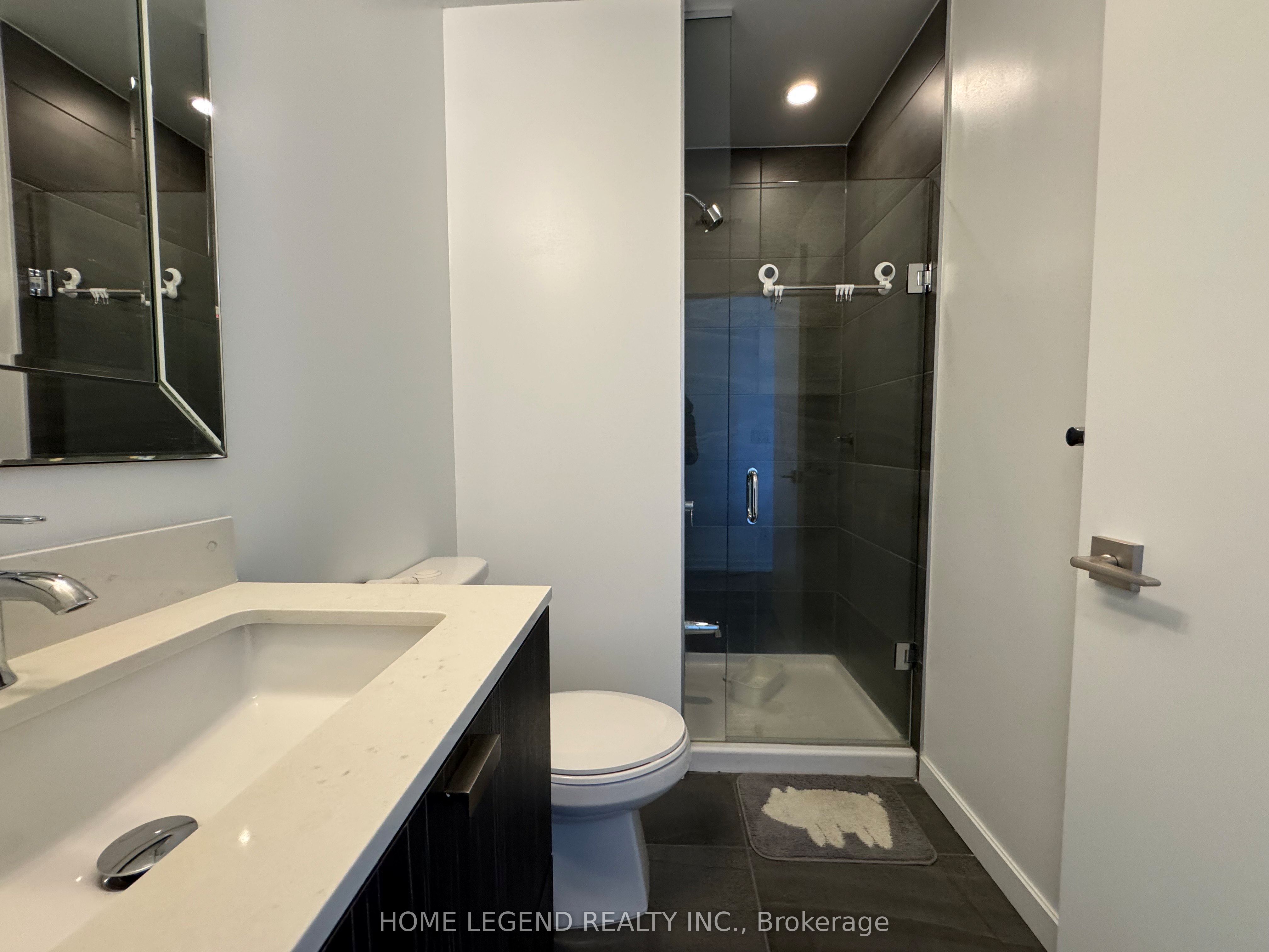 56 Forest Manor Road 2910, Toronto, ON M2J 1M6 photo 5