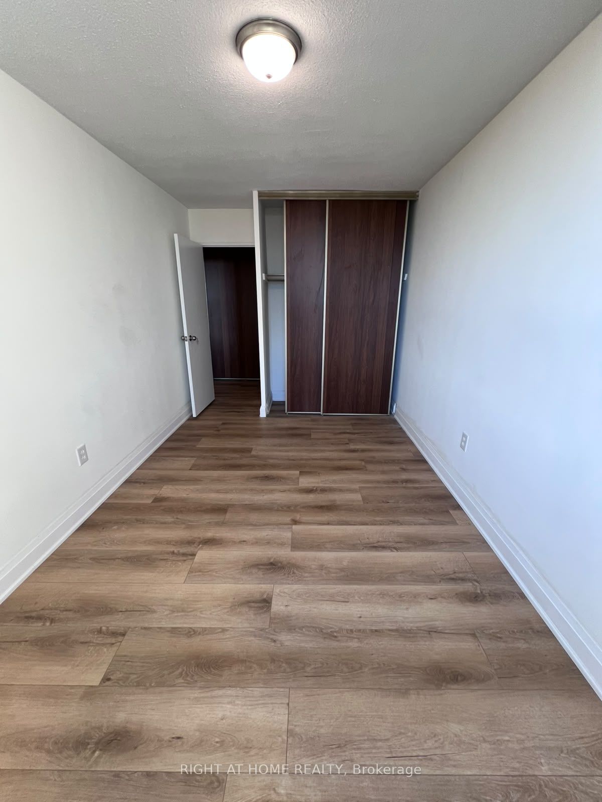 350 Seneca Hill Drive 1602 - Room, Toronto, ON M2J 4S7 photo 5