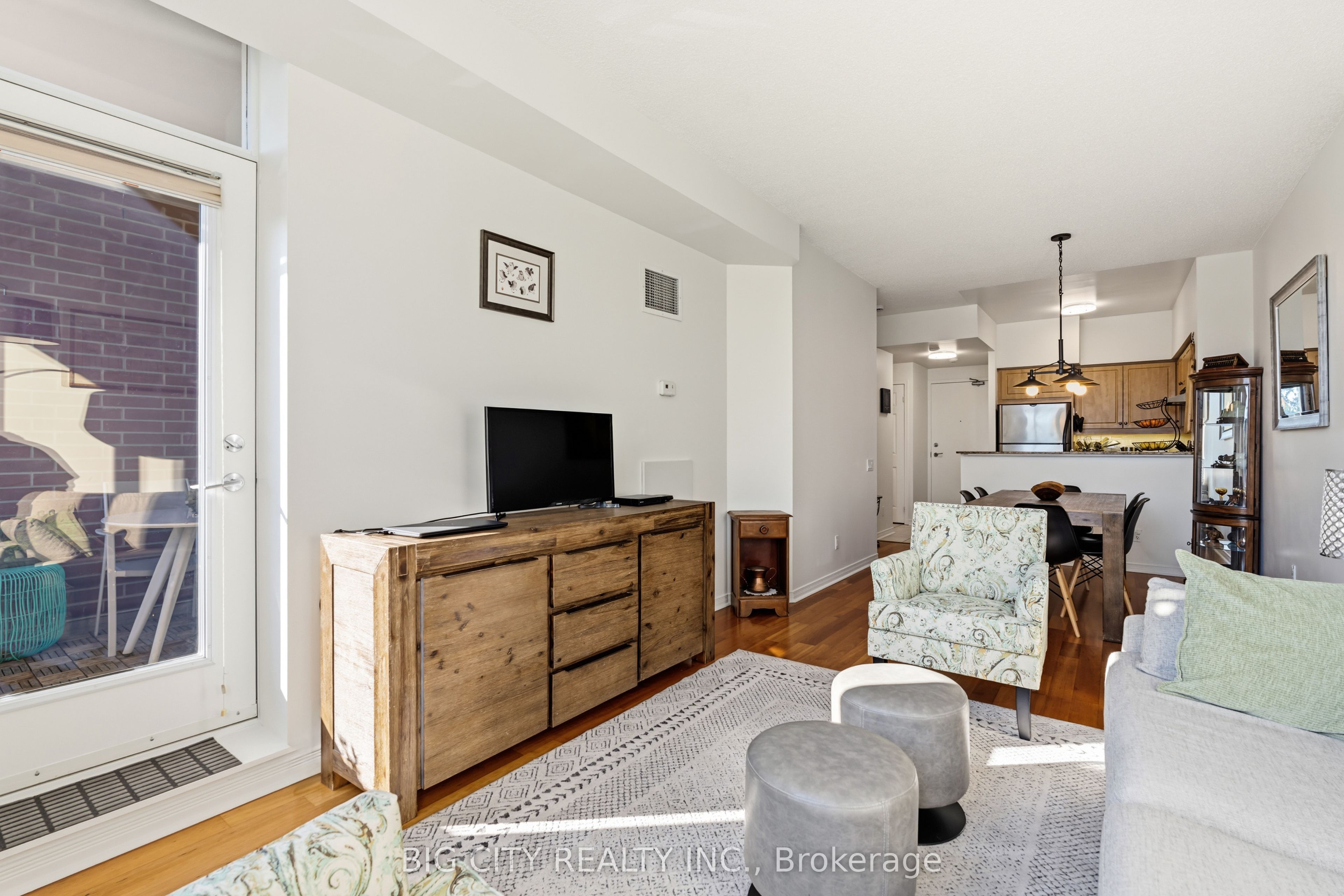 455 Rosewell Avenue 412, Toronto, ON M4R 2H9 photo 5