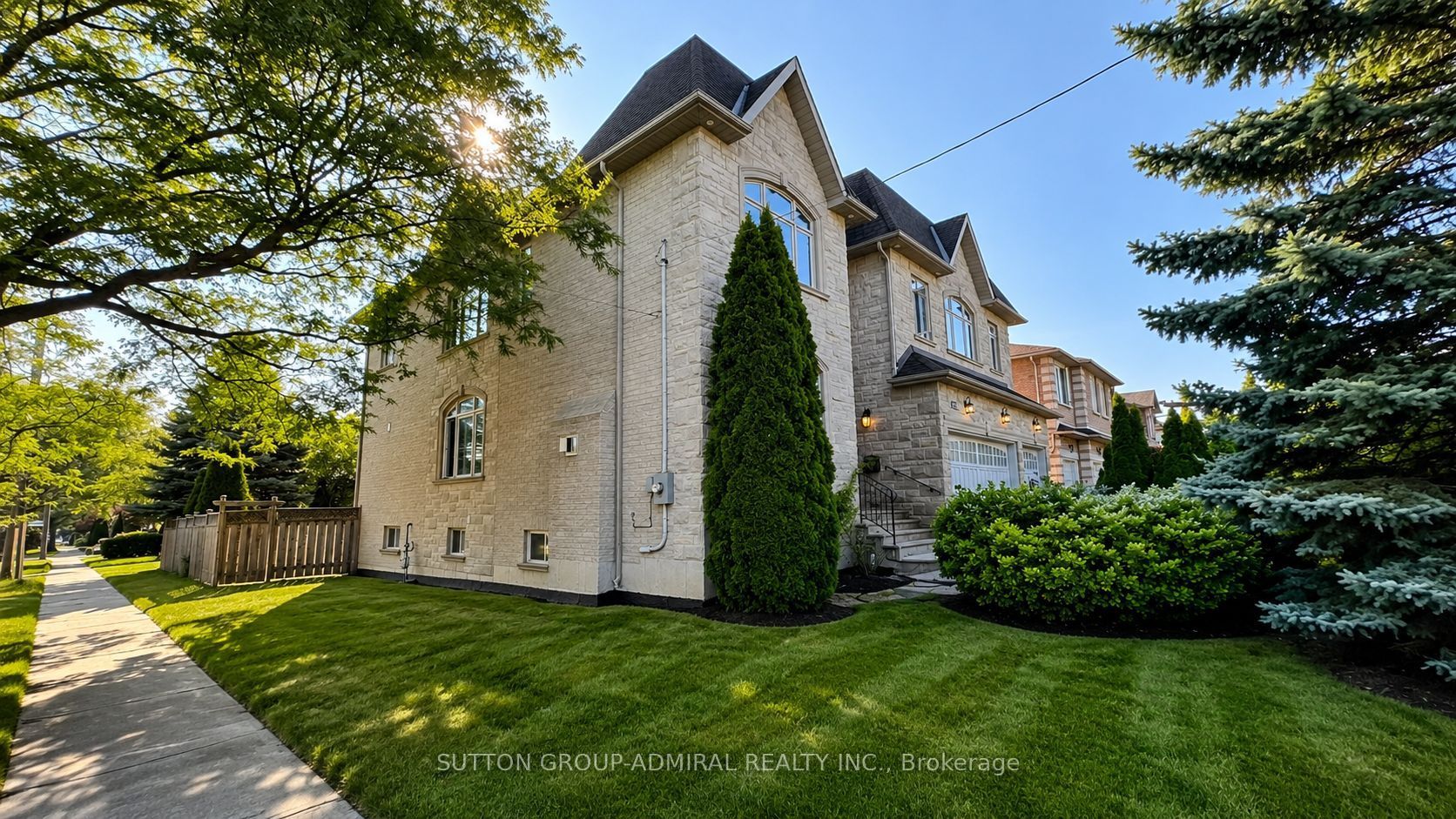 175 Estelle Avenue, Toronto, ON M2N 5J2 photo 2