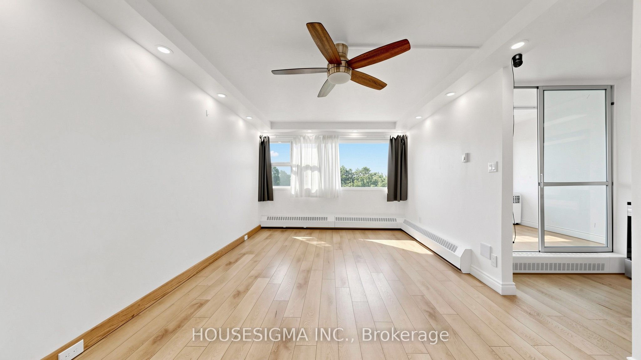 725 Don Mills Road 305, Toronto, ON M3C 1S6 photo 5