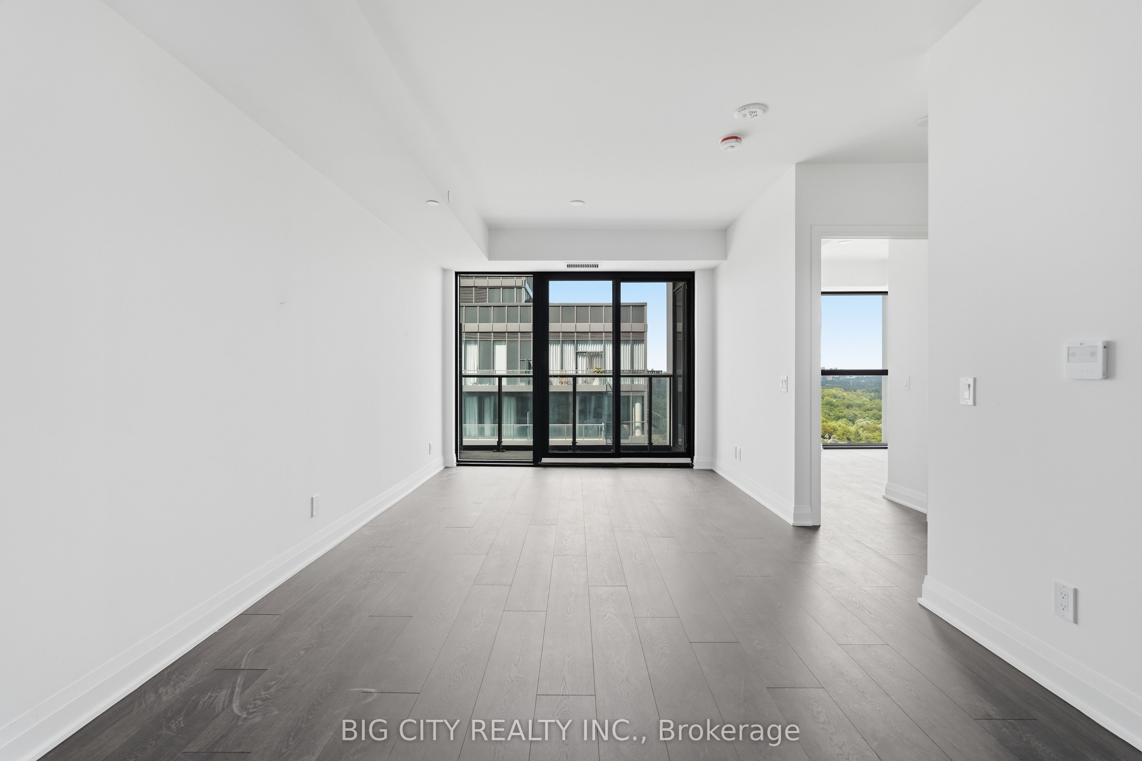 25 Frederick Todd Way 2206, Toronto, ON M4G 0C9 photo 2