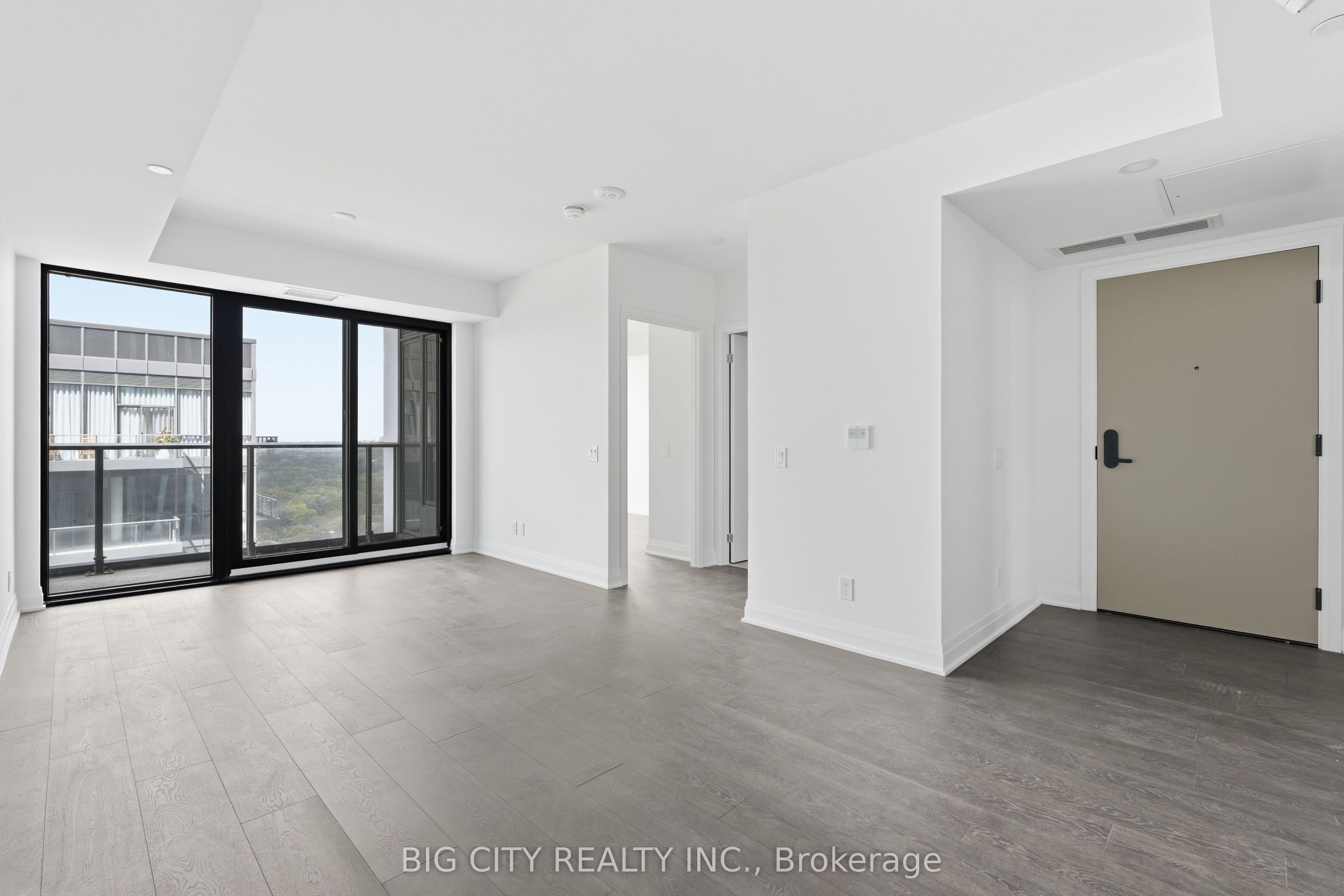 25 Frederick Todd Way 2206, Toronto, ON M4G 0C9 photo 3