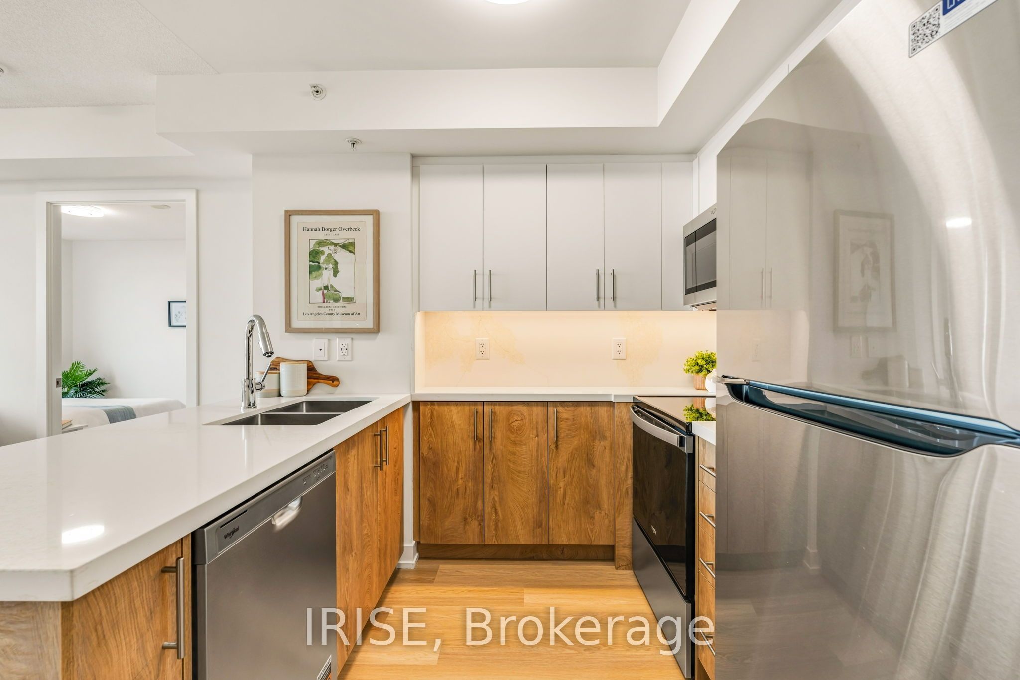 5740 Yonge Street 1006, Toronto, ON M2M 0B1 photo 4