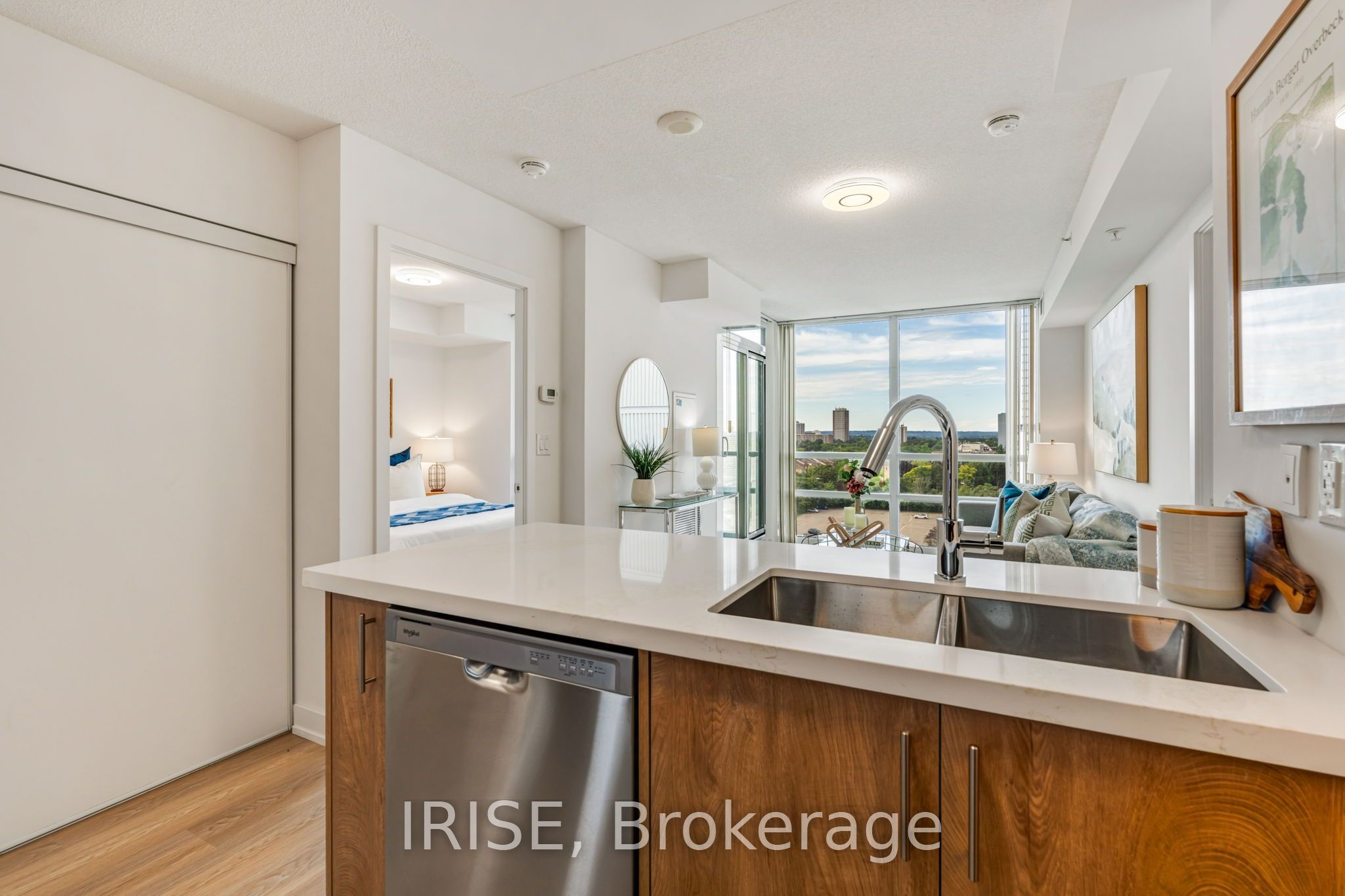 5740 Yonge Street 1006, Toronto, ON M2M 0B1 photo 5