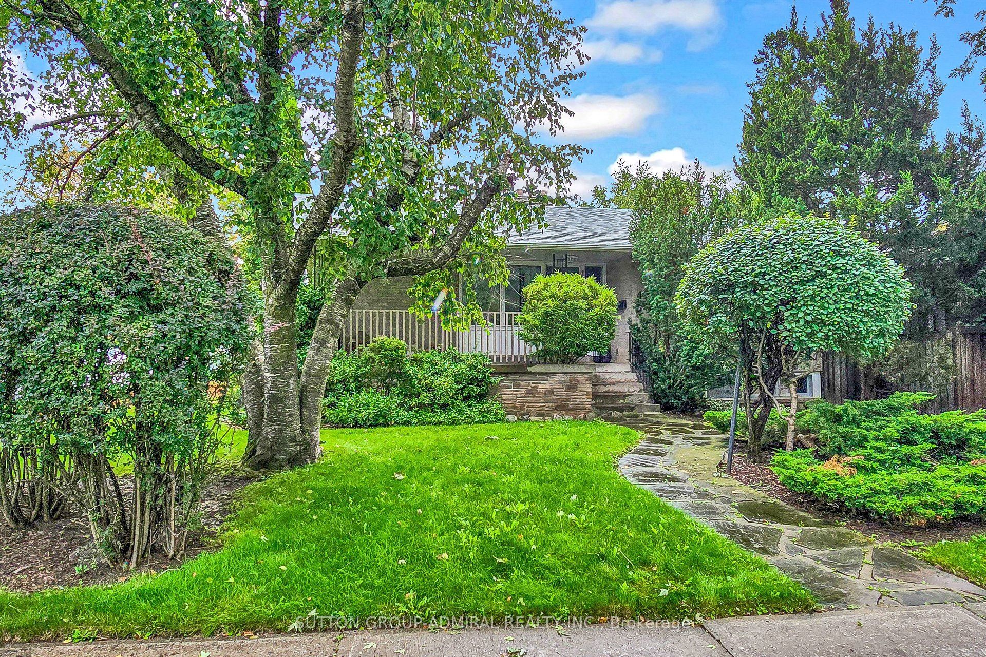 49 Talbot Road, Toronto, ON M2M 1R7 photo 5