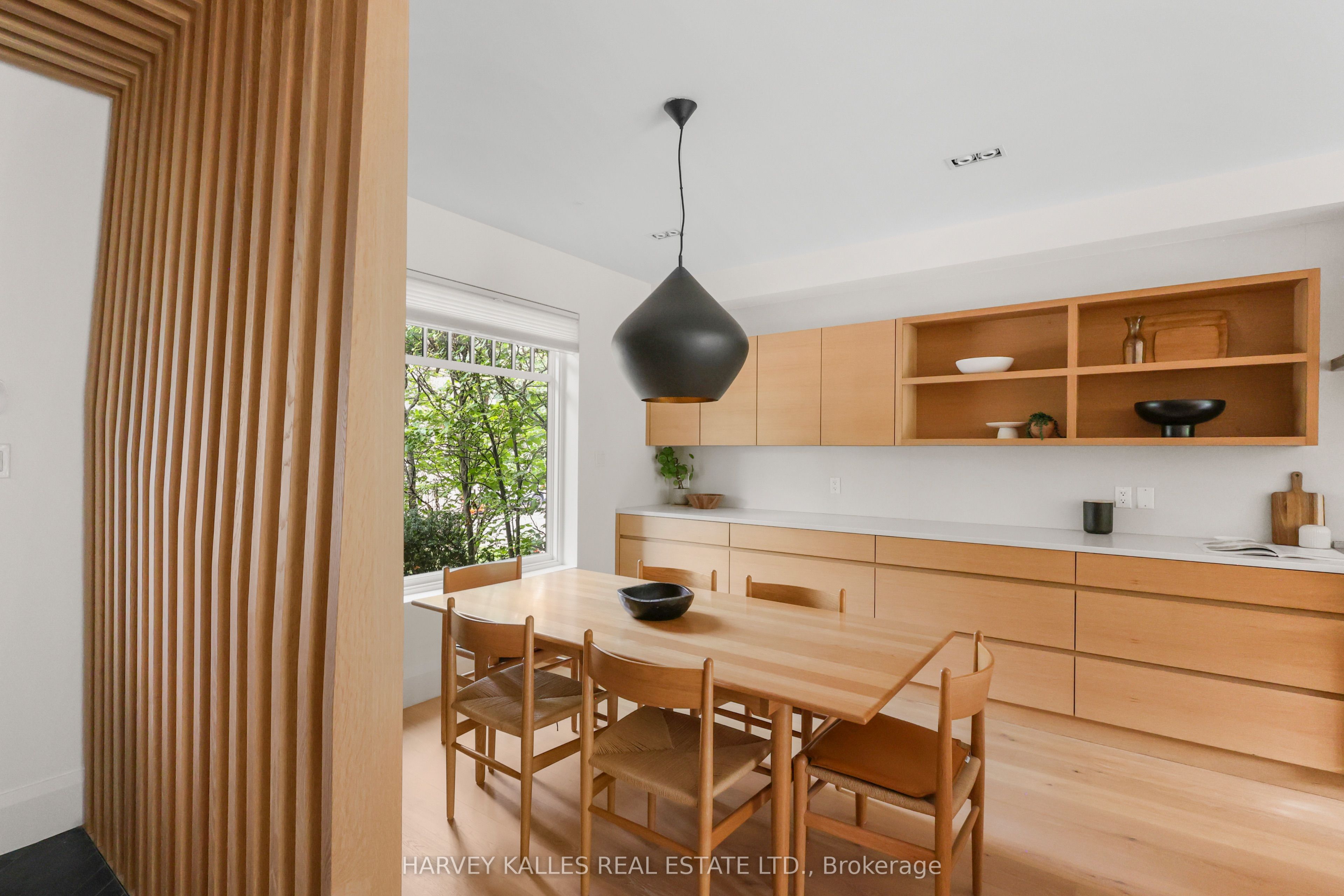 497 Palmerston Boulevard, Toronto, ON M6G 2P2 photo 5