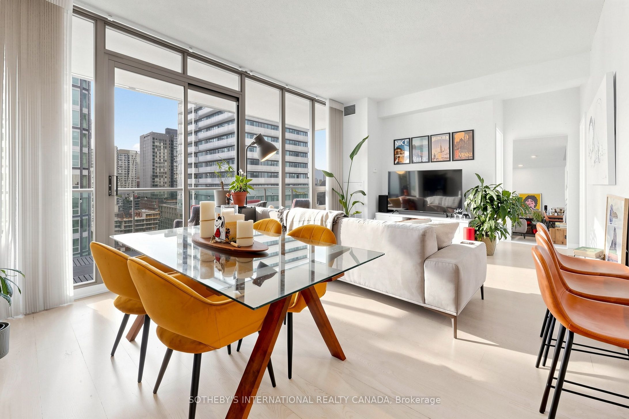 33 Lombard Street 1606, Toronto, ON M5C 3H8 photo 5