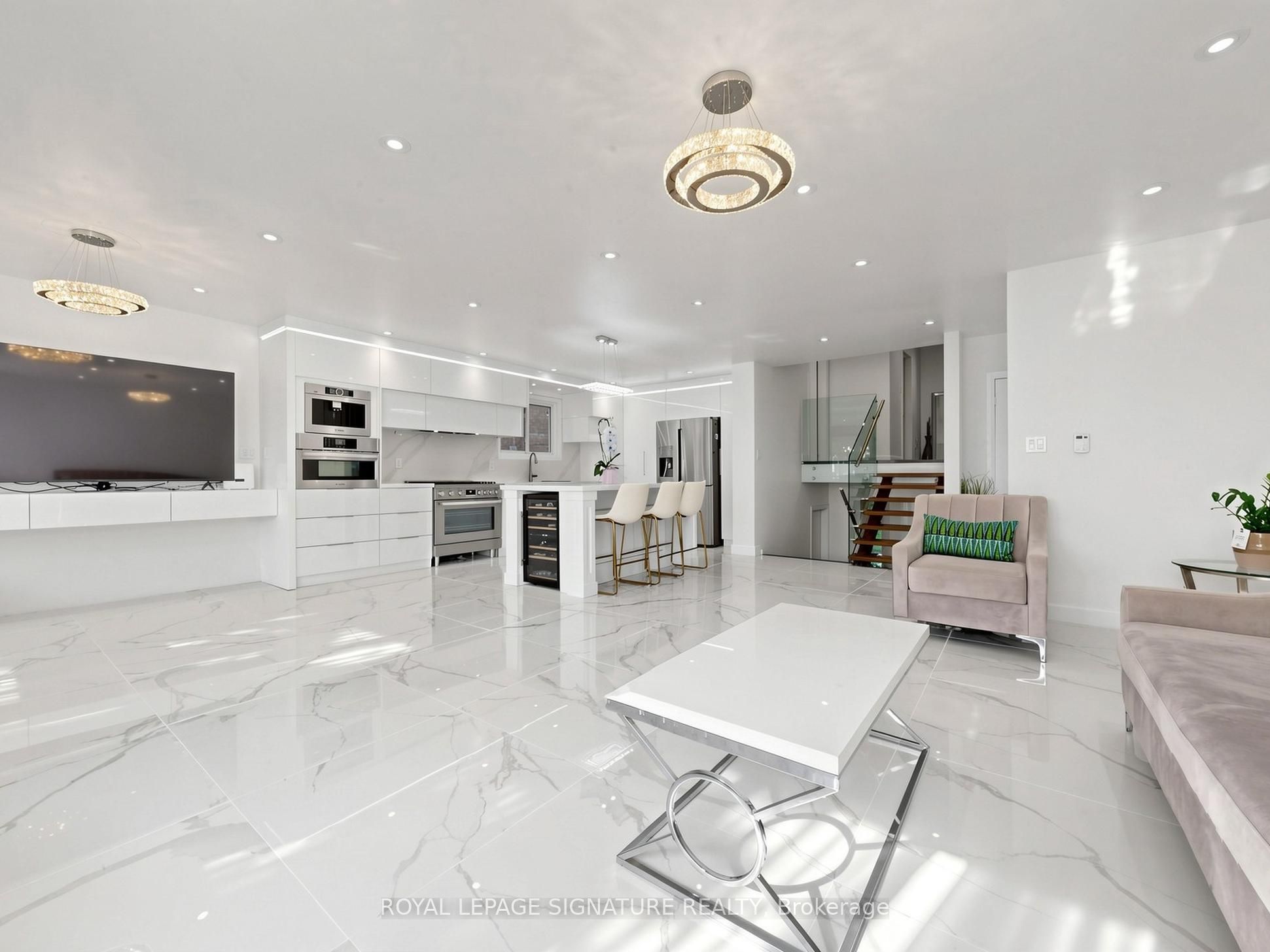 31 Tollerton Avenue, Toronto, ON M2K 2H1 photo 5