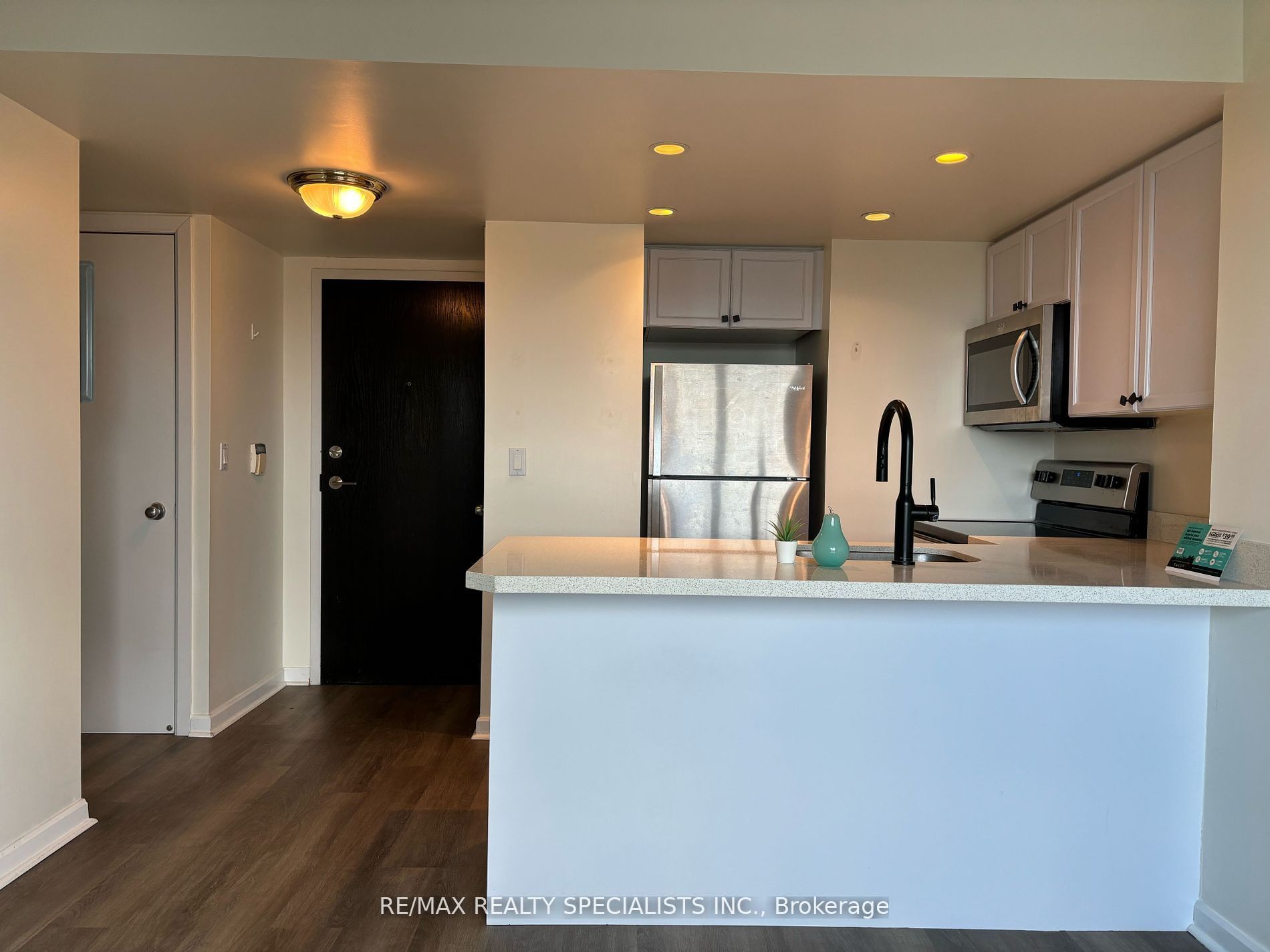 8 Park Road 2203, Toronto, ON M4W 3S5 photo 3