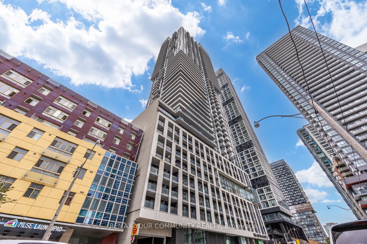 251 Jarvis Street 938, Toronto, ON M5B 0C3 photo 3