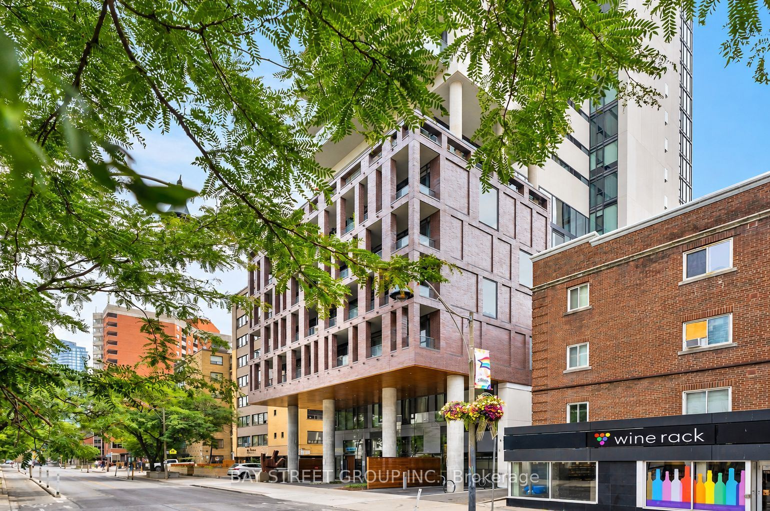 81 Wellesley Street E 407, Toronto, ON M4Y 0C5 photo 2