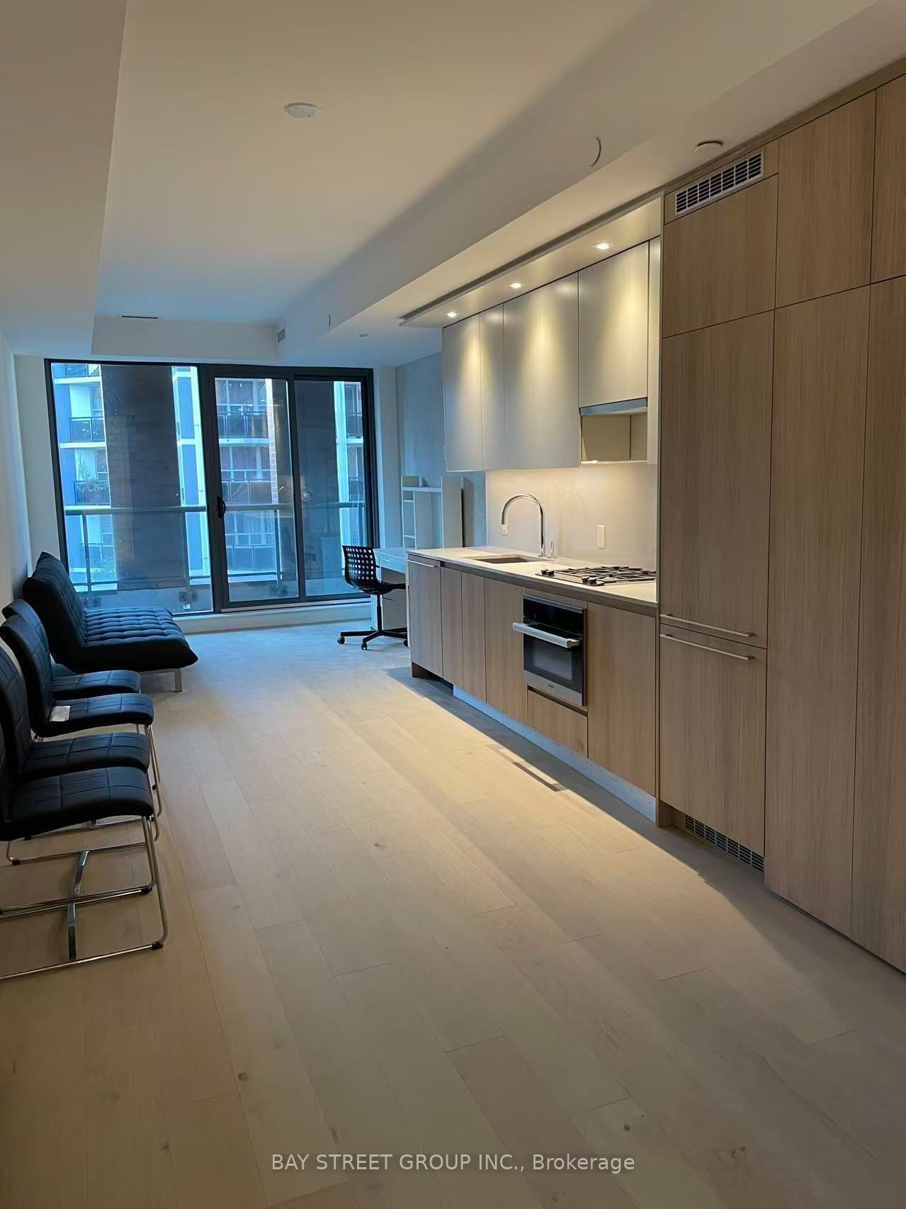 81 Wellesley Street E 407, Toronto, ON M4Y 0C5 photo 5