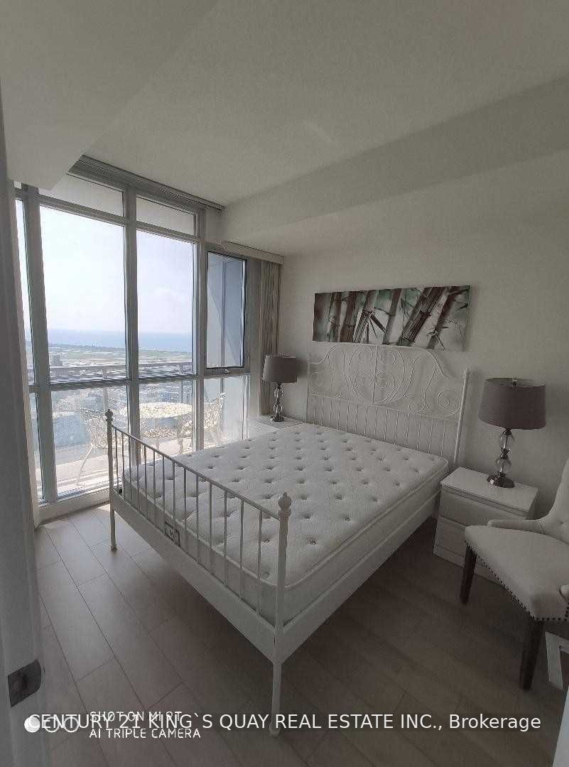15 Iceboat Terrace 3908, Toronto, ON M5V 4A5 photo 2
