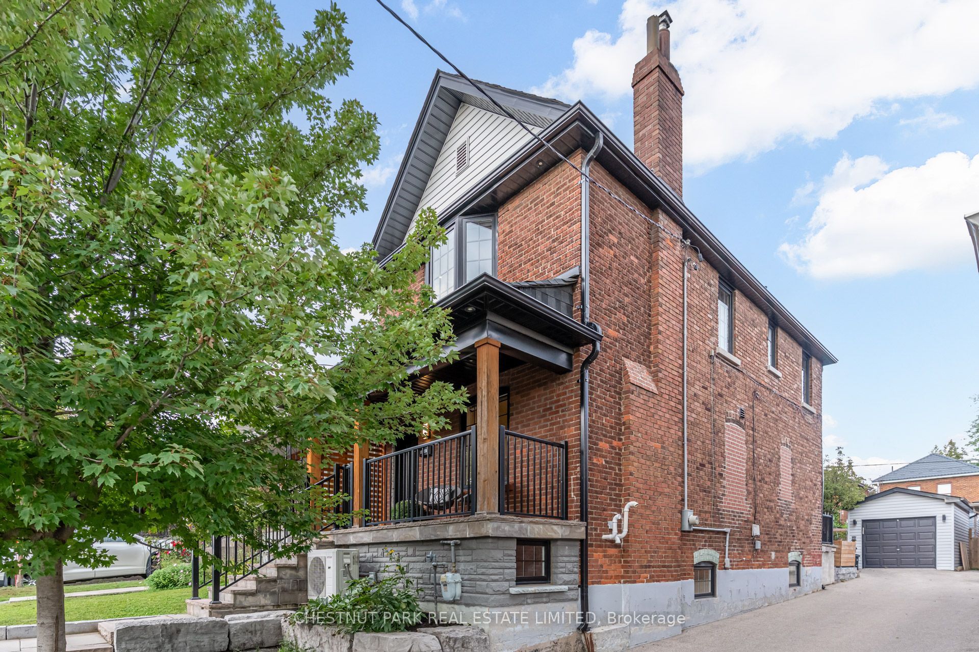 209 Atlas Avenue, Toronto, ON M6C 3P6 photo 2