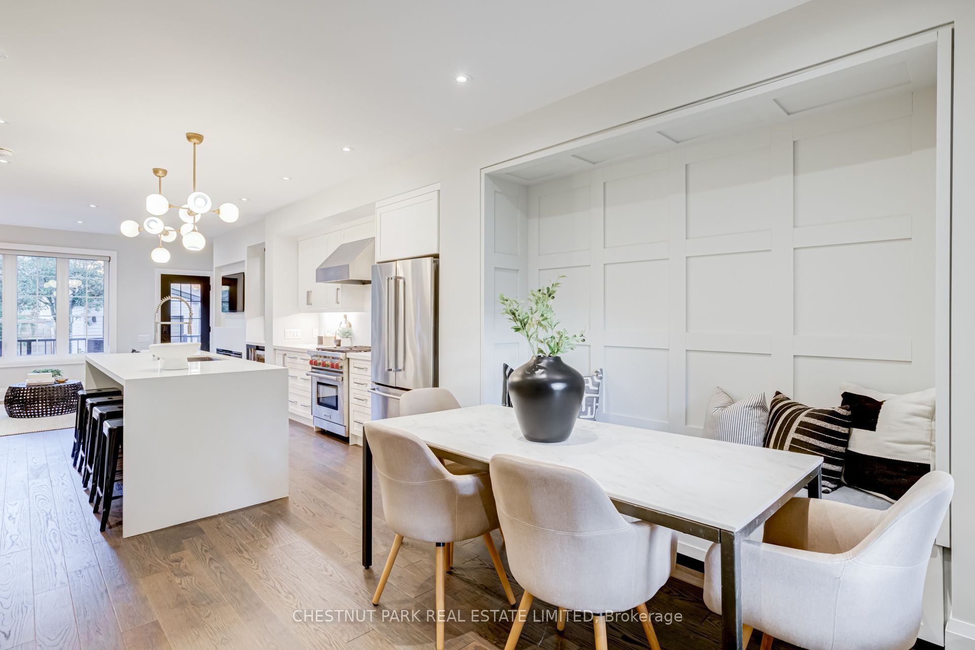 209 Atlas Avenue, Toronto, ON M6C 3P6 photo 5
