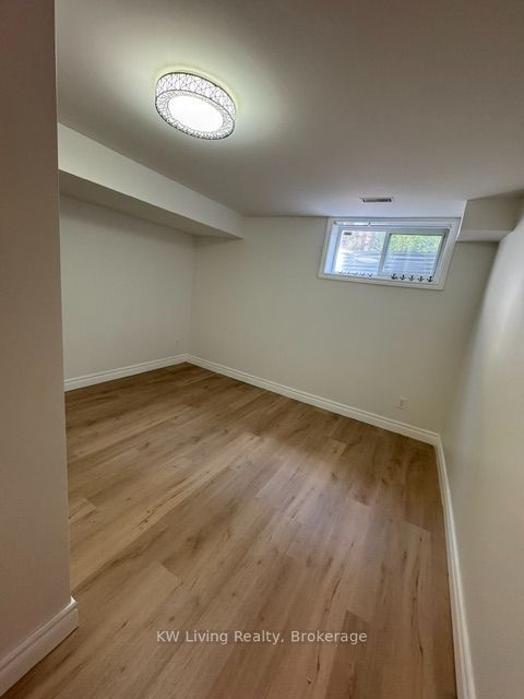 37B Green Belt Drive, Toronto, ON M3C 1L8 photo 5