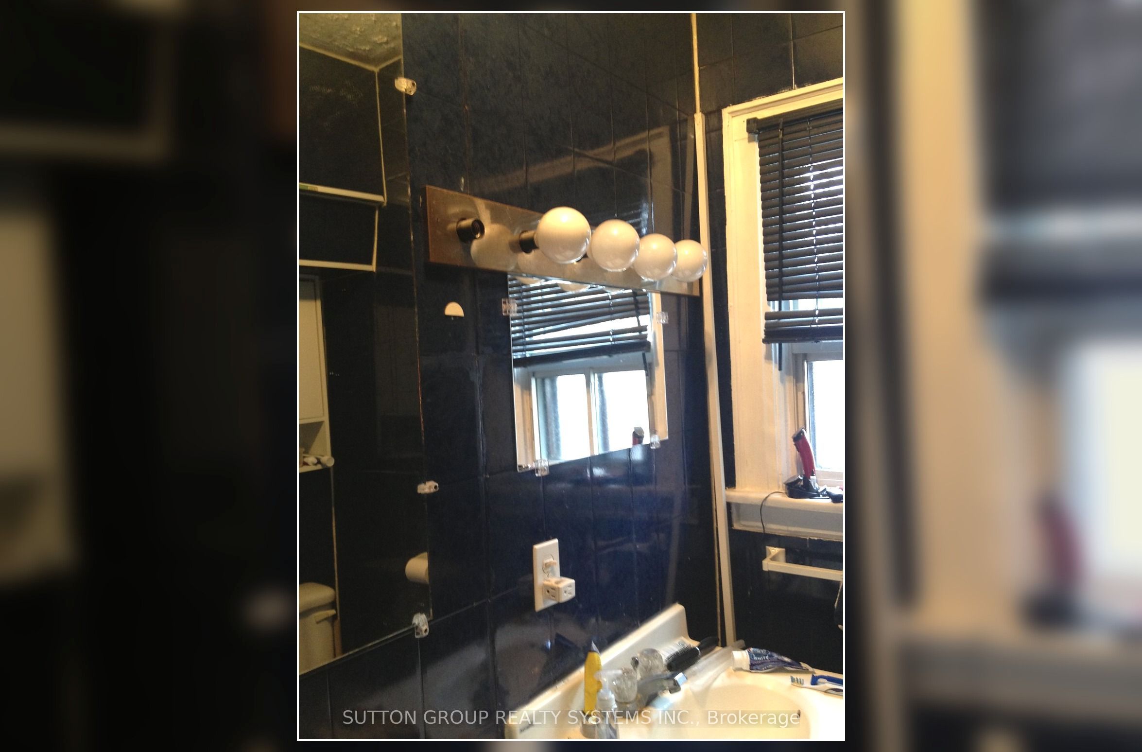 1139 Dovercourt Road, Toronto, ON M6H 2Y1 photo 5