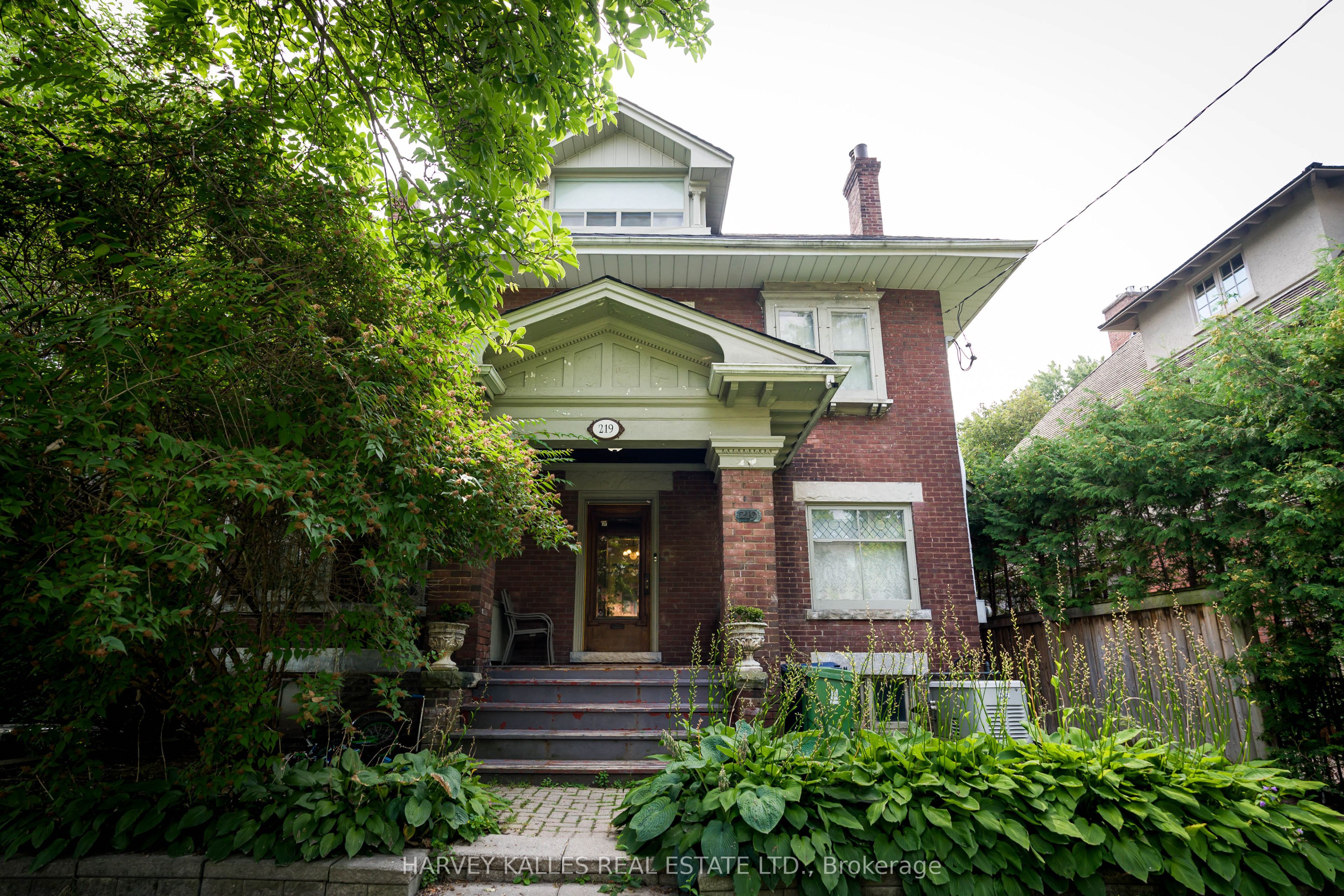 219 Balmoral Avenue, Toronto, ON M4V 1K1 photo 5