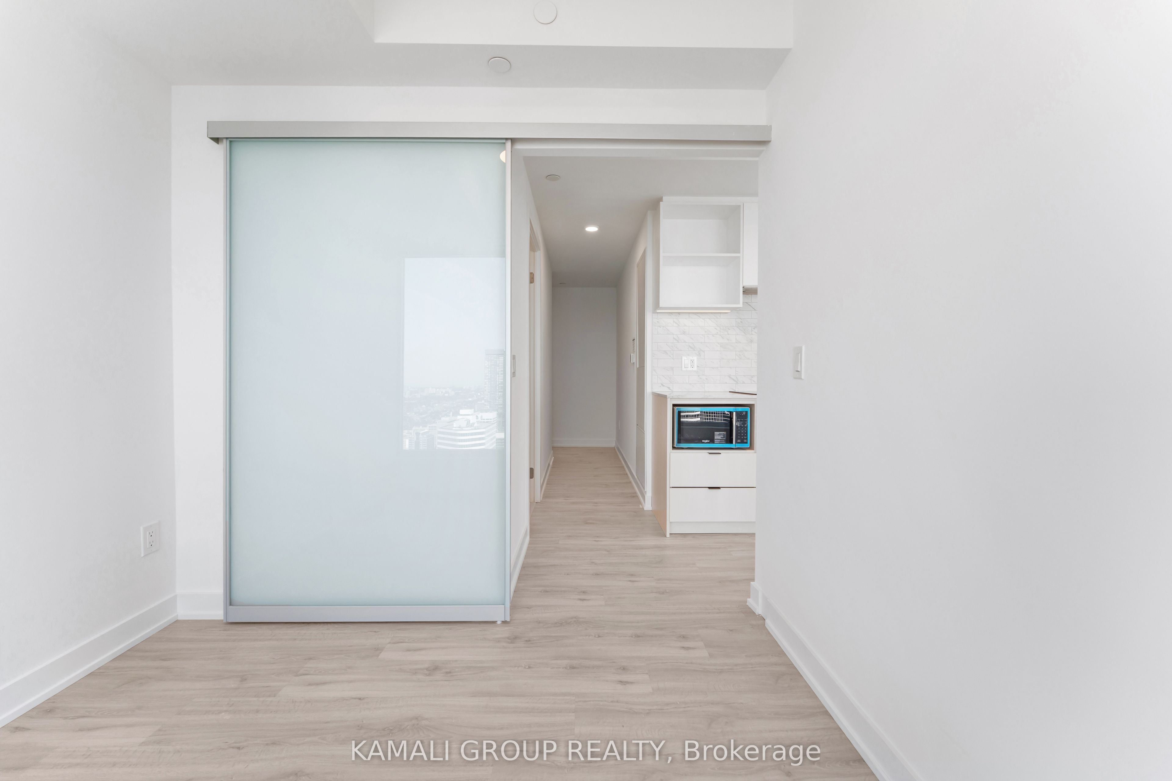 252 Church Street 4115, Toronto, ON M5B 0E6 photo 4