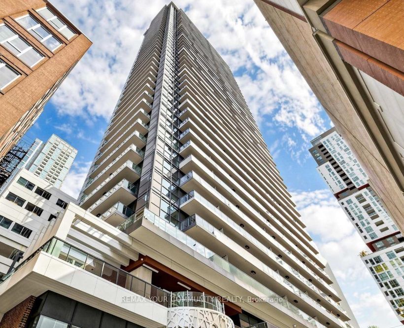 38 Widmer Street 2510, Toronto, ON M5V 0P7