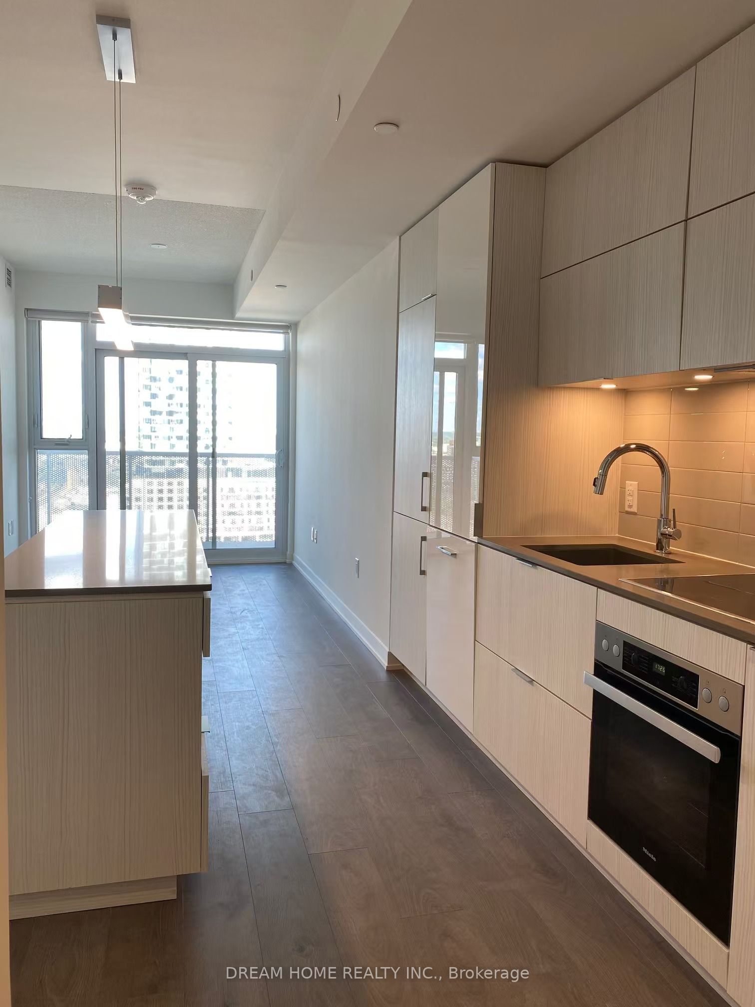 20 Richardson Street 1401, Toronto, ON M5A 0S6 photo 3