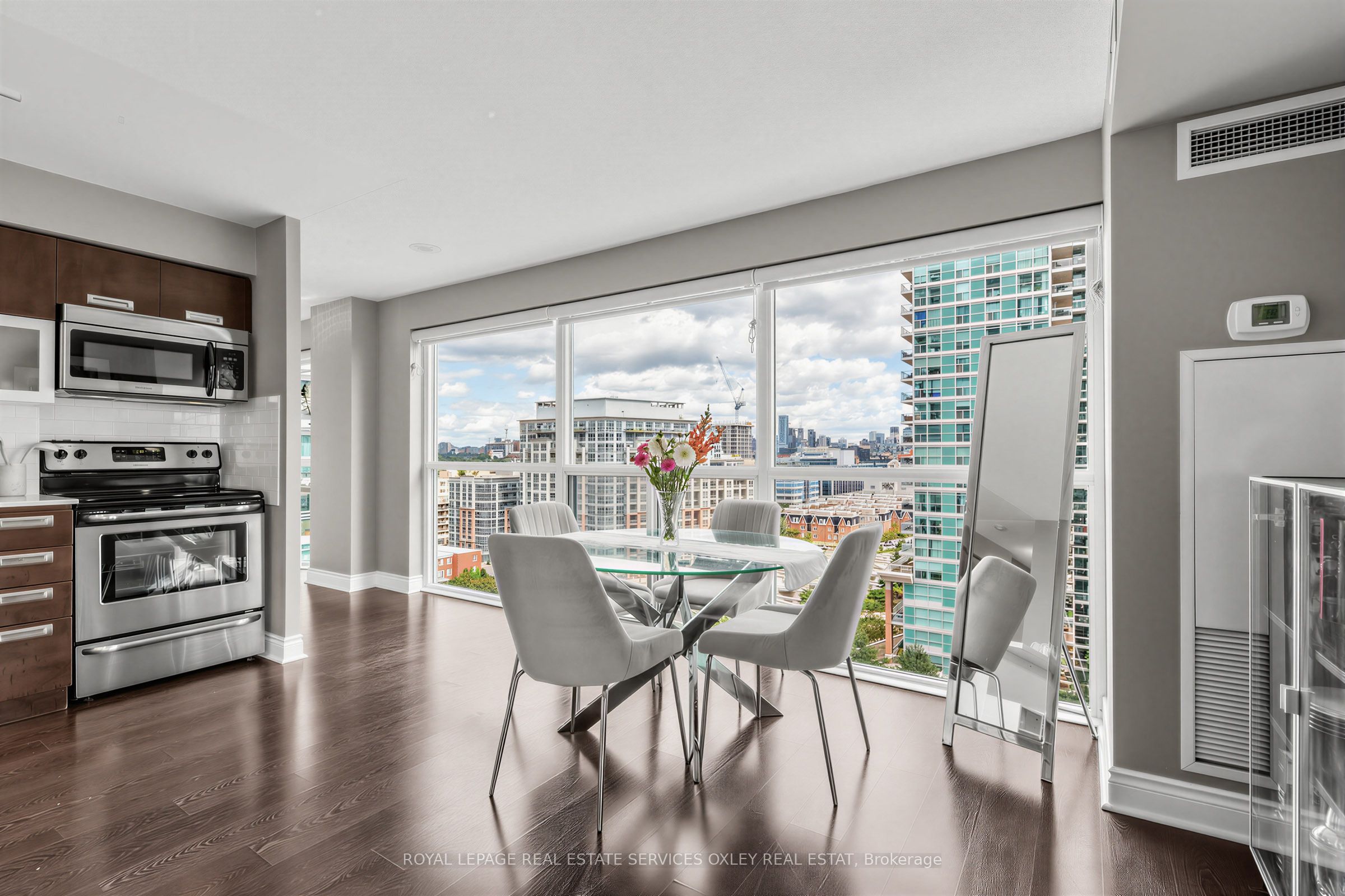 100 Western Battery Road 1102, Toronto, ON M6K 3S2 photo 3