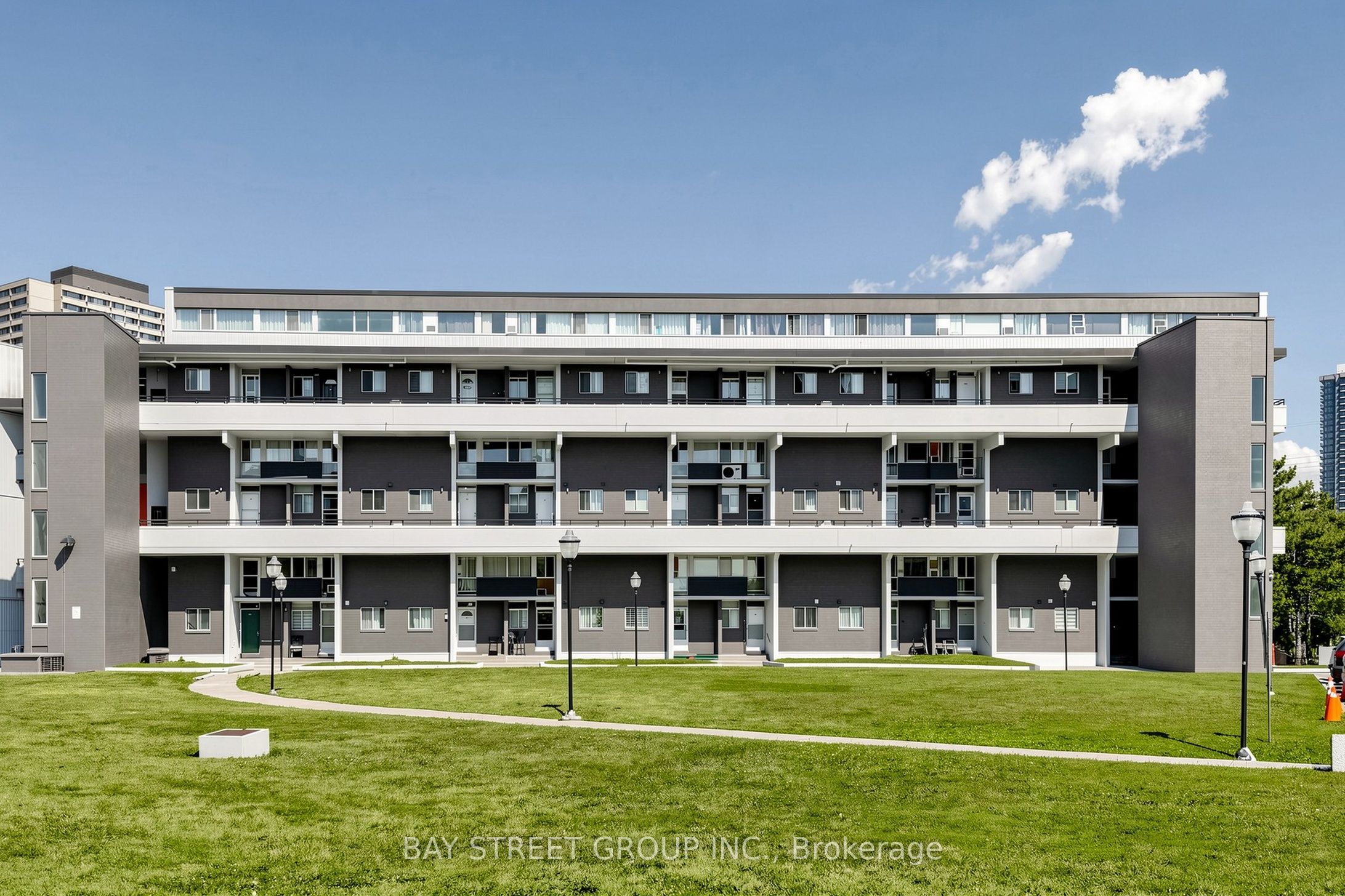 55 Sunny Glenway 302, Toronto, ON M3C 2Z5 photo 2