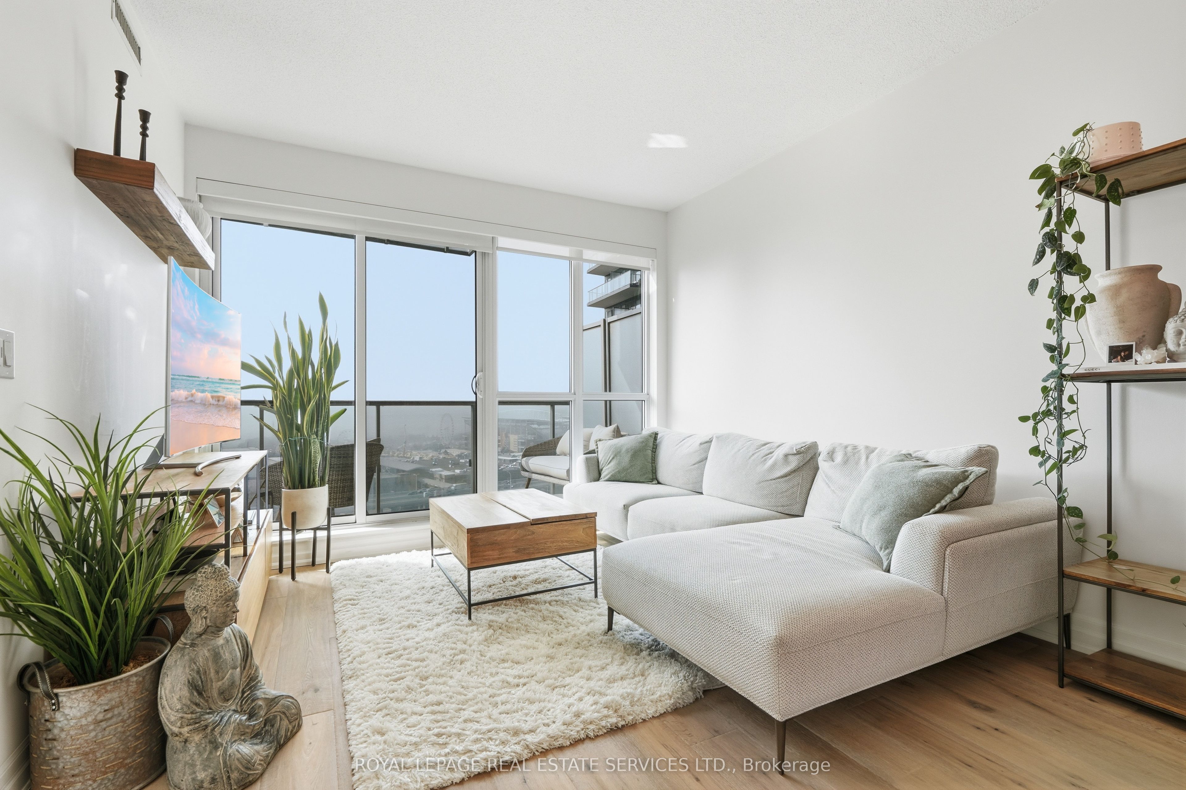 150 East Liberty Street, Toronto, ON M6K 3R5 photo 4