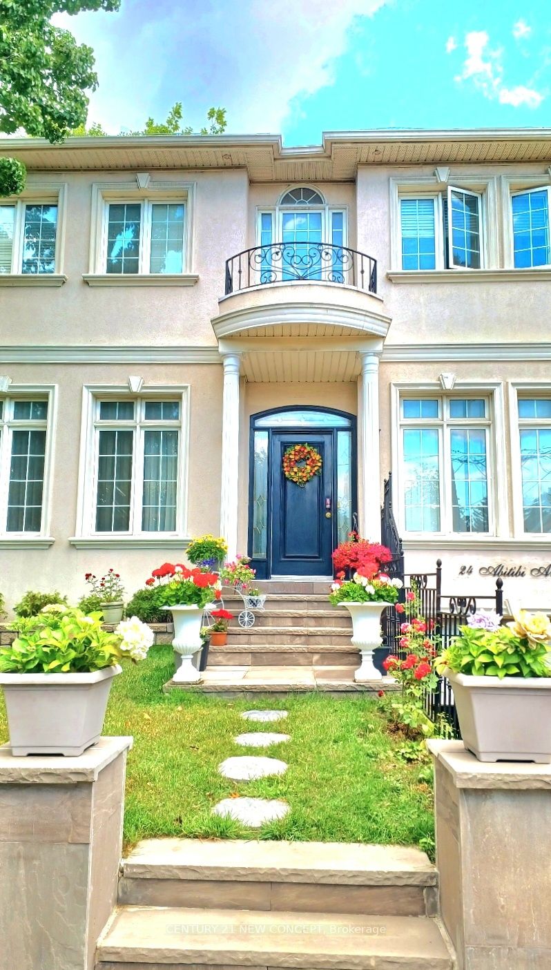 24 Abitibi Avenue, Toronto, ON M2M 2V1 photo 2