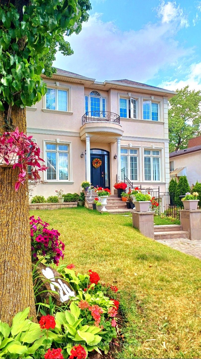 24 Abitibi Avenue, Toronto, ON M2M 2V1 photo 3