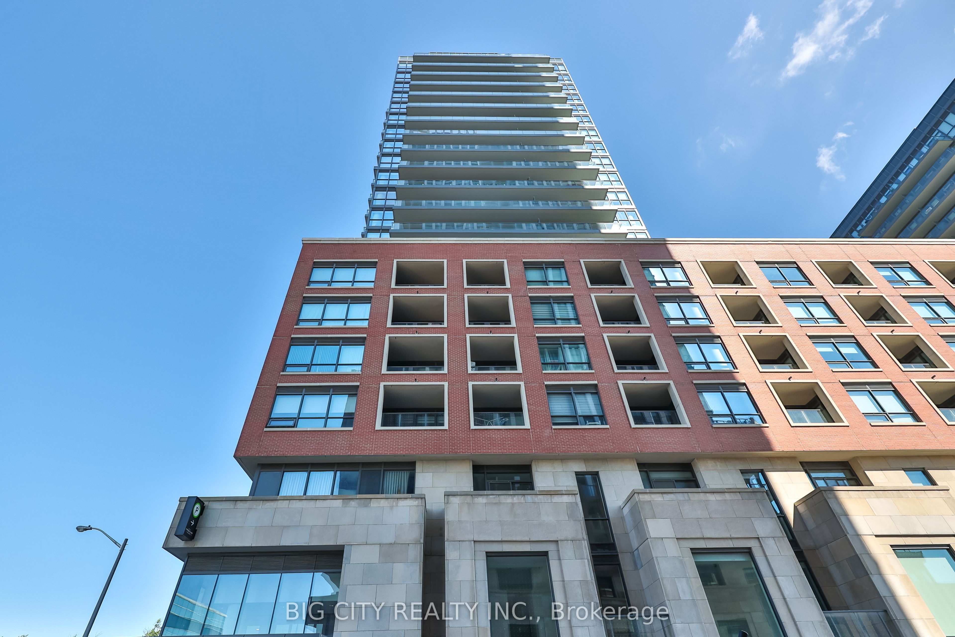 25 Frederick Todd Way 210, Toronto, ON M4G 0C9 photo 2