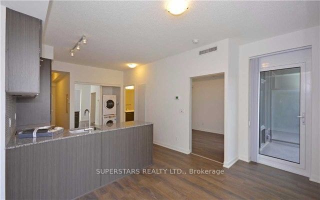 435 Richmond Street W 613, Toronto, ON M5V 0N3 photo 2