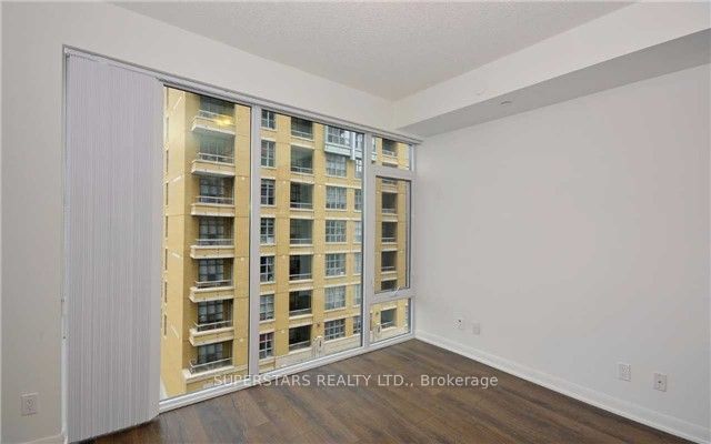435 Richmond Street W 613, Toronto, ON M5V 0N3 photo 4
